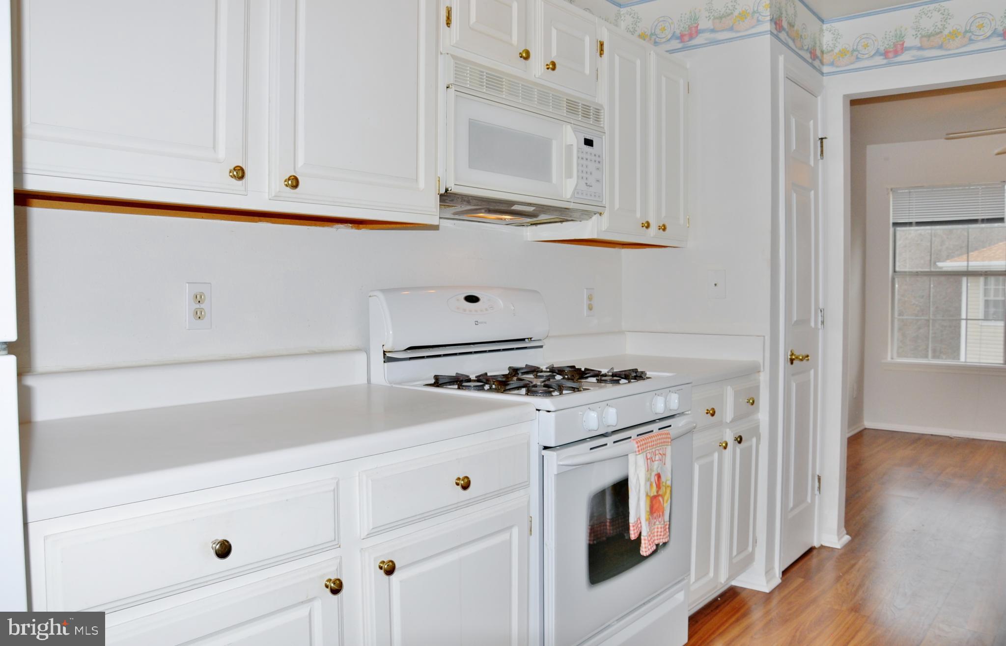 ENGLISH COUNTRY MANOR - Residential