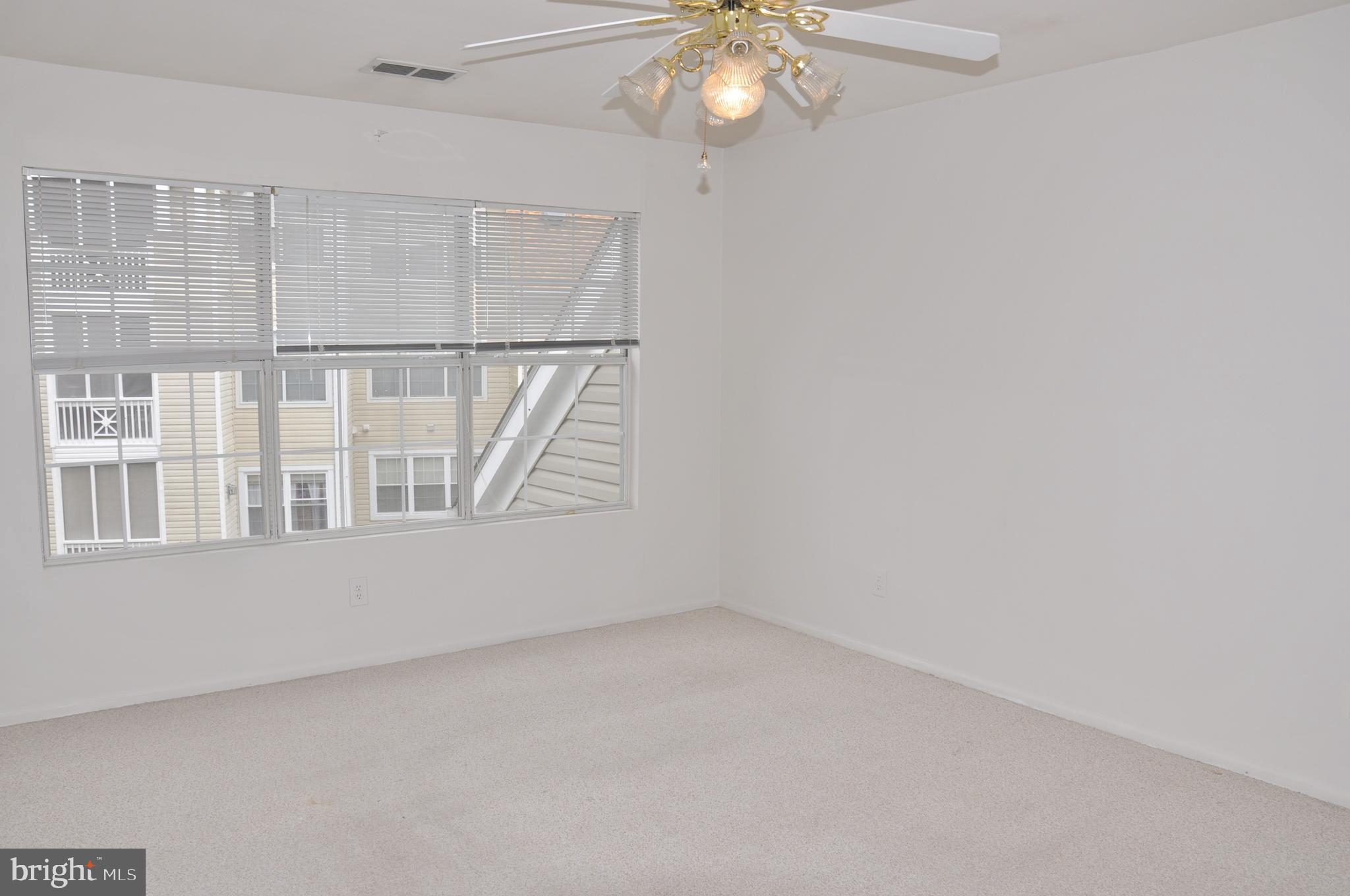 ENGLISH COUNTRY MANOR - Residential