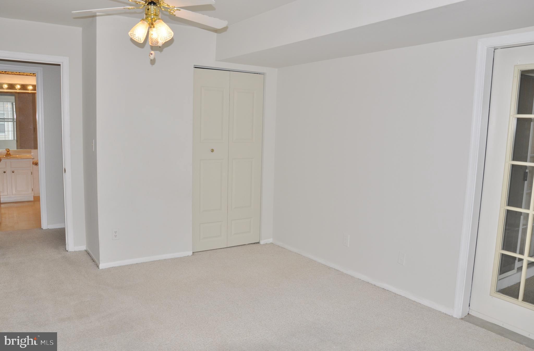 ENGLISH COUNTRY MANOR - Residential