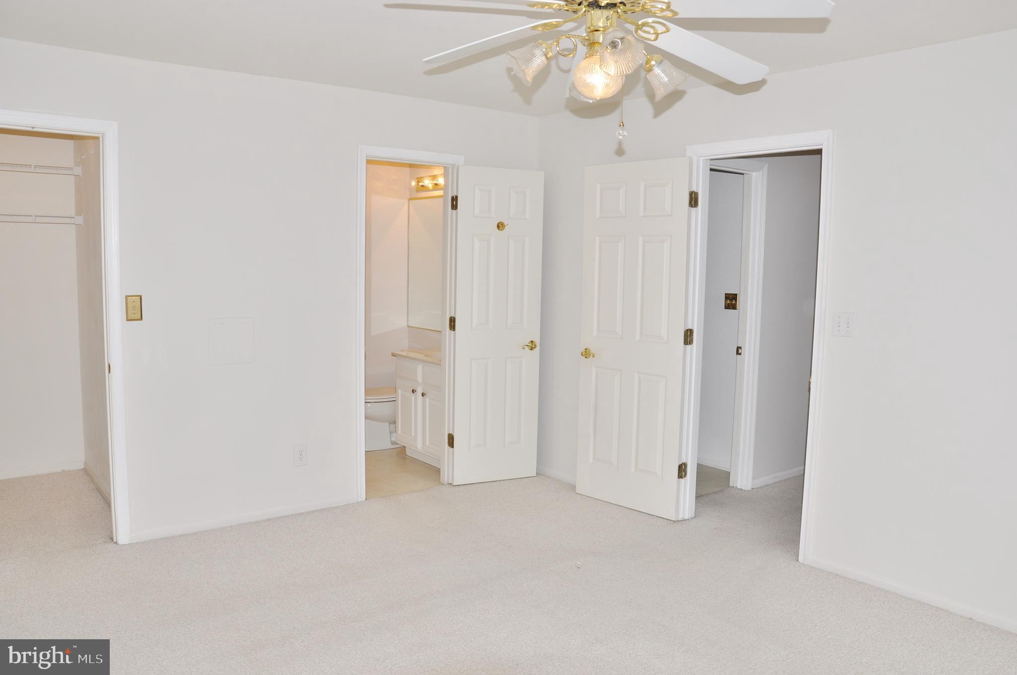 ENGLISH COUNTRY MANOR - Residential