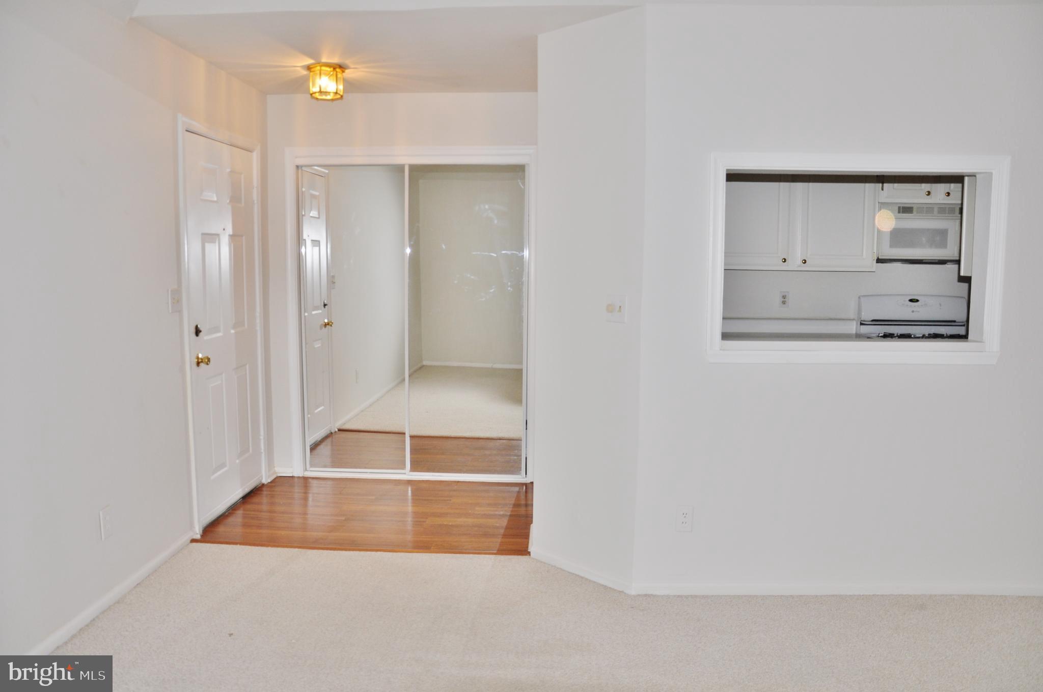 ENGLISH COUNTRY MANOR - Residential