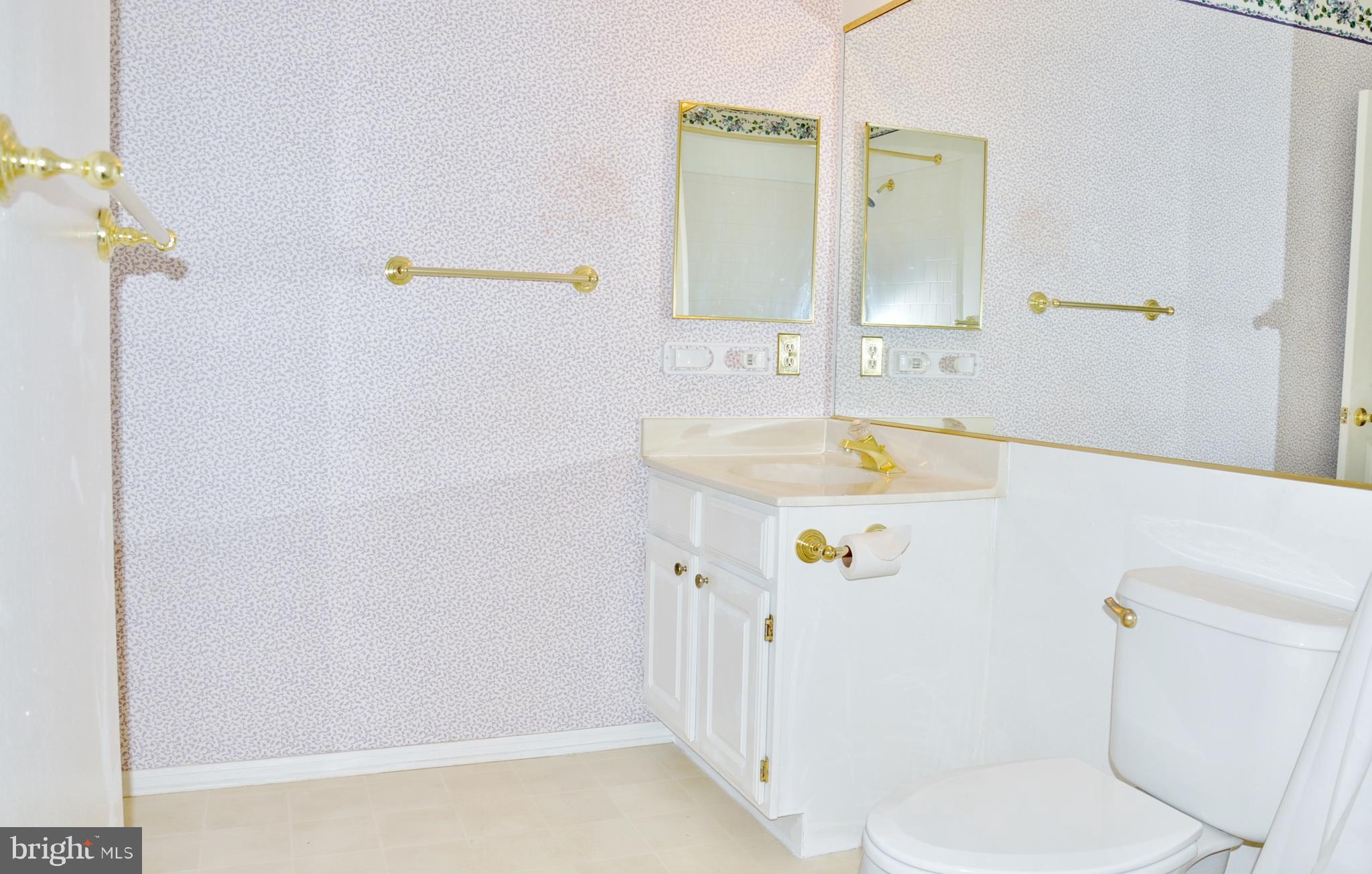 ENGLISH COUNTRY MANOR - Residential