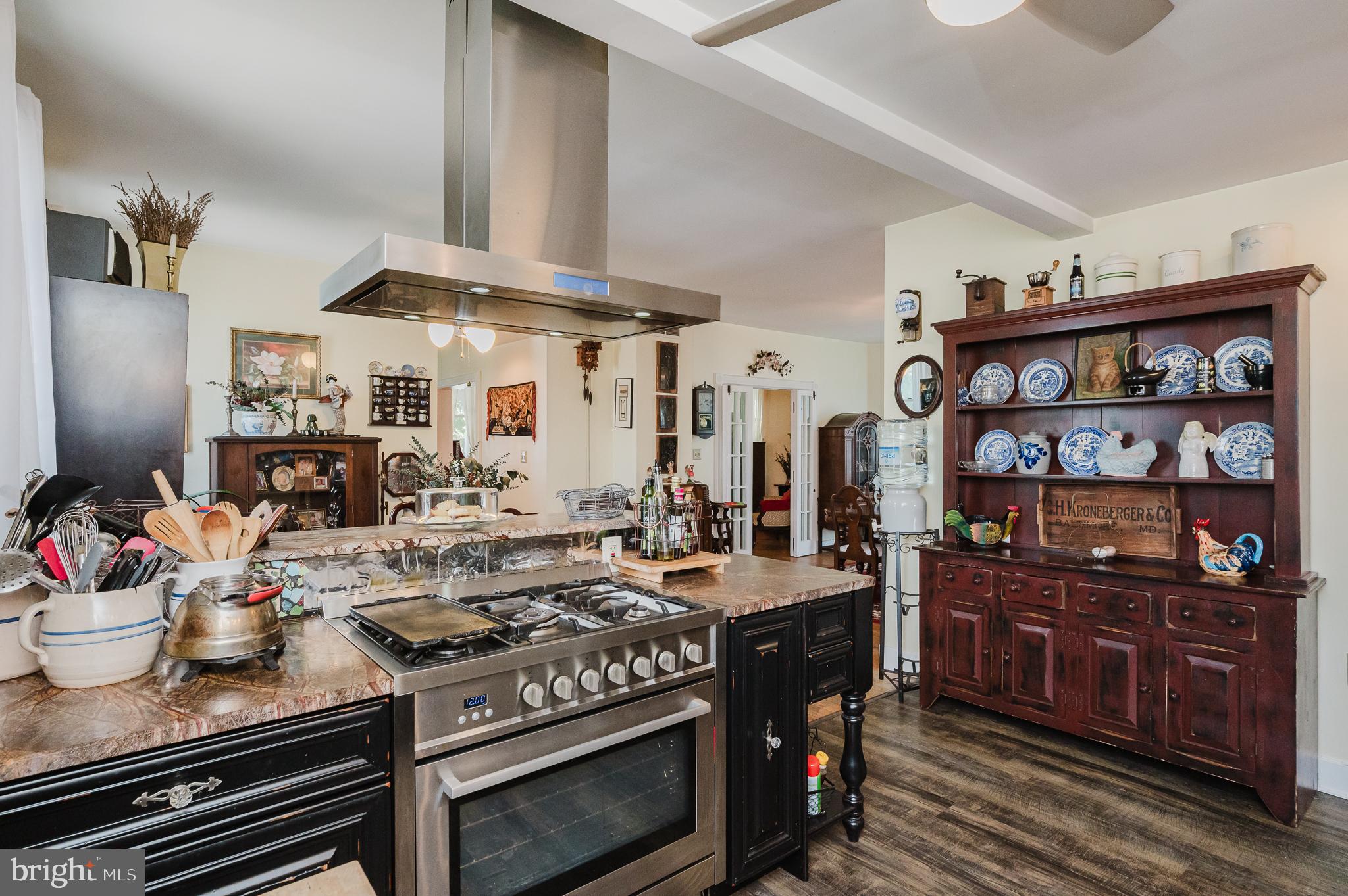 PERRYVILLE - Residential