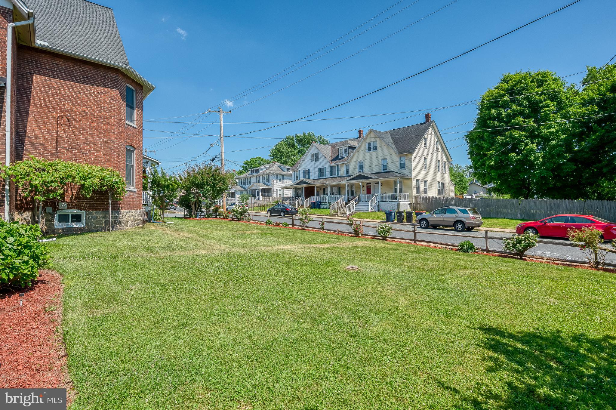 PERRYVILLE - Residential