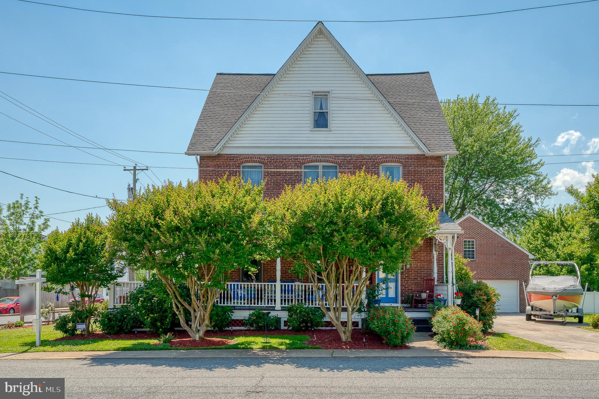 PERRYVILLE - Residential