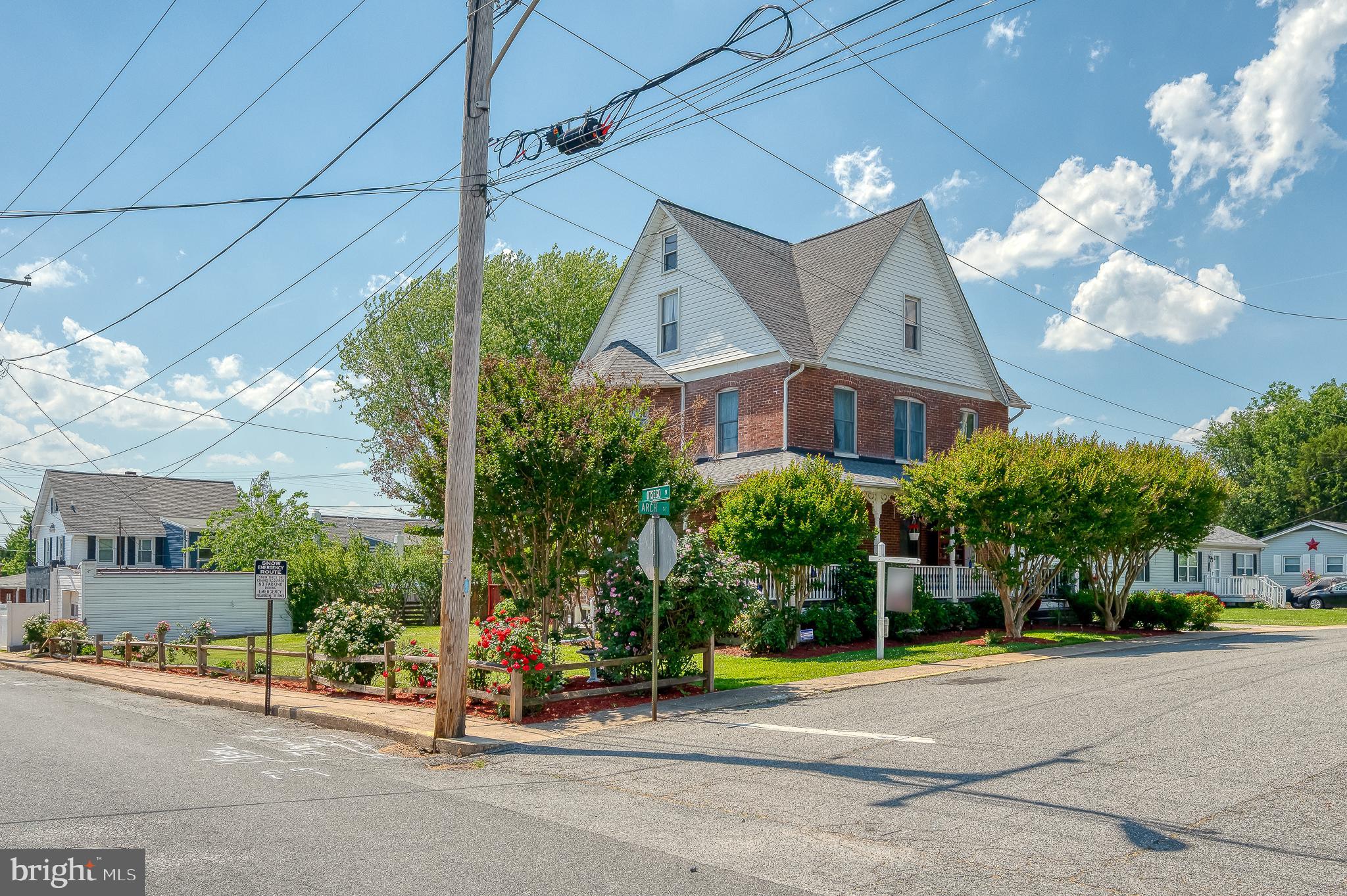 PERRYVILLE - Residential