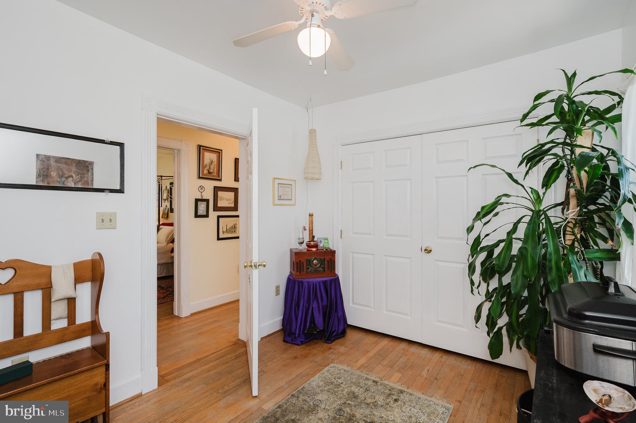 PERRYVILLE - Residential