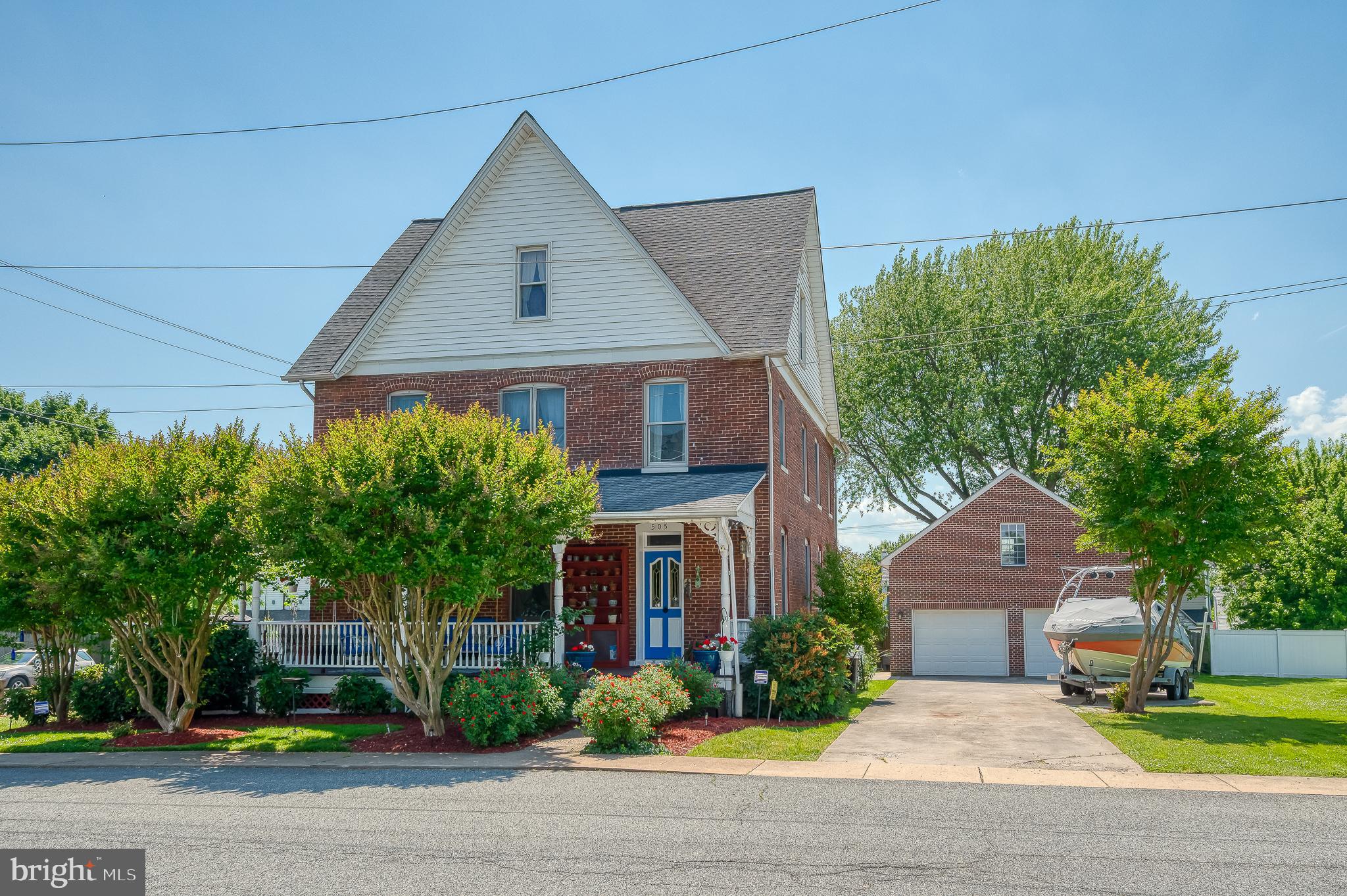 PERRYVILLE - Residential