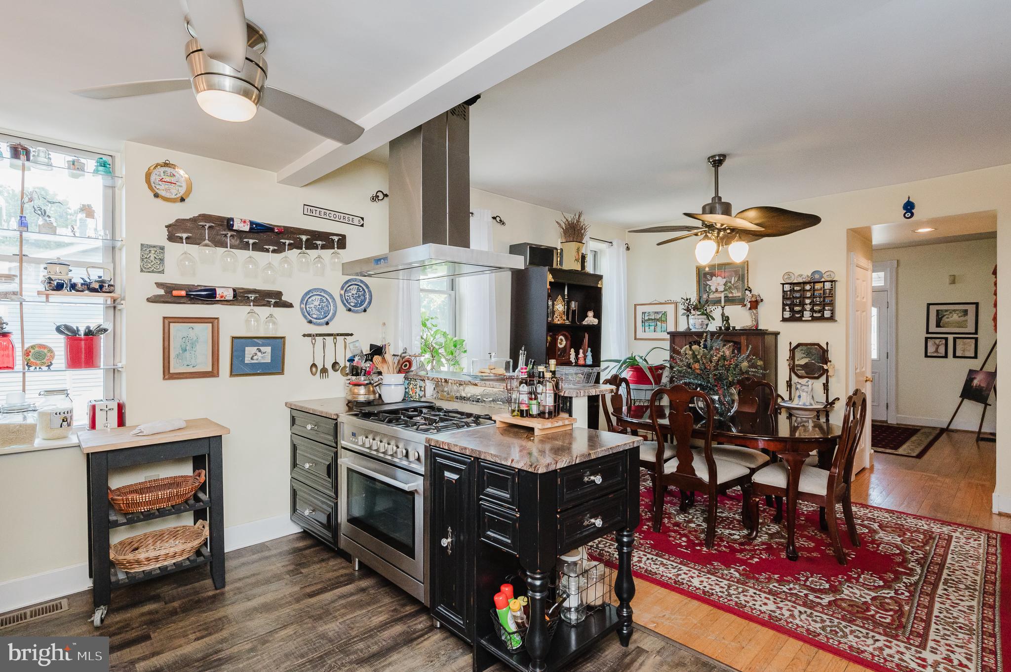 PERRYVILLE - Residential