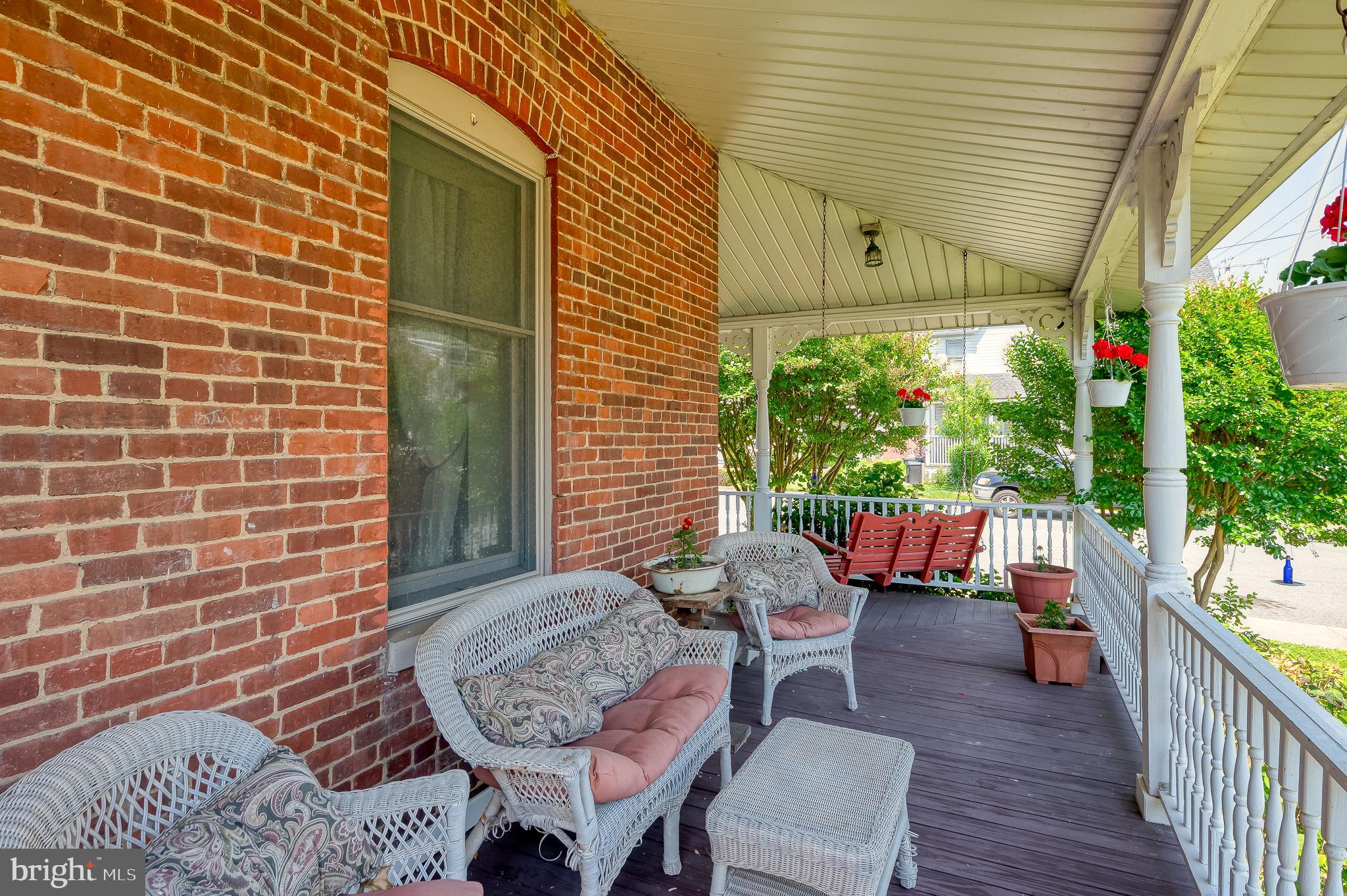 PERRYVILLE - Residential