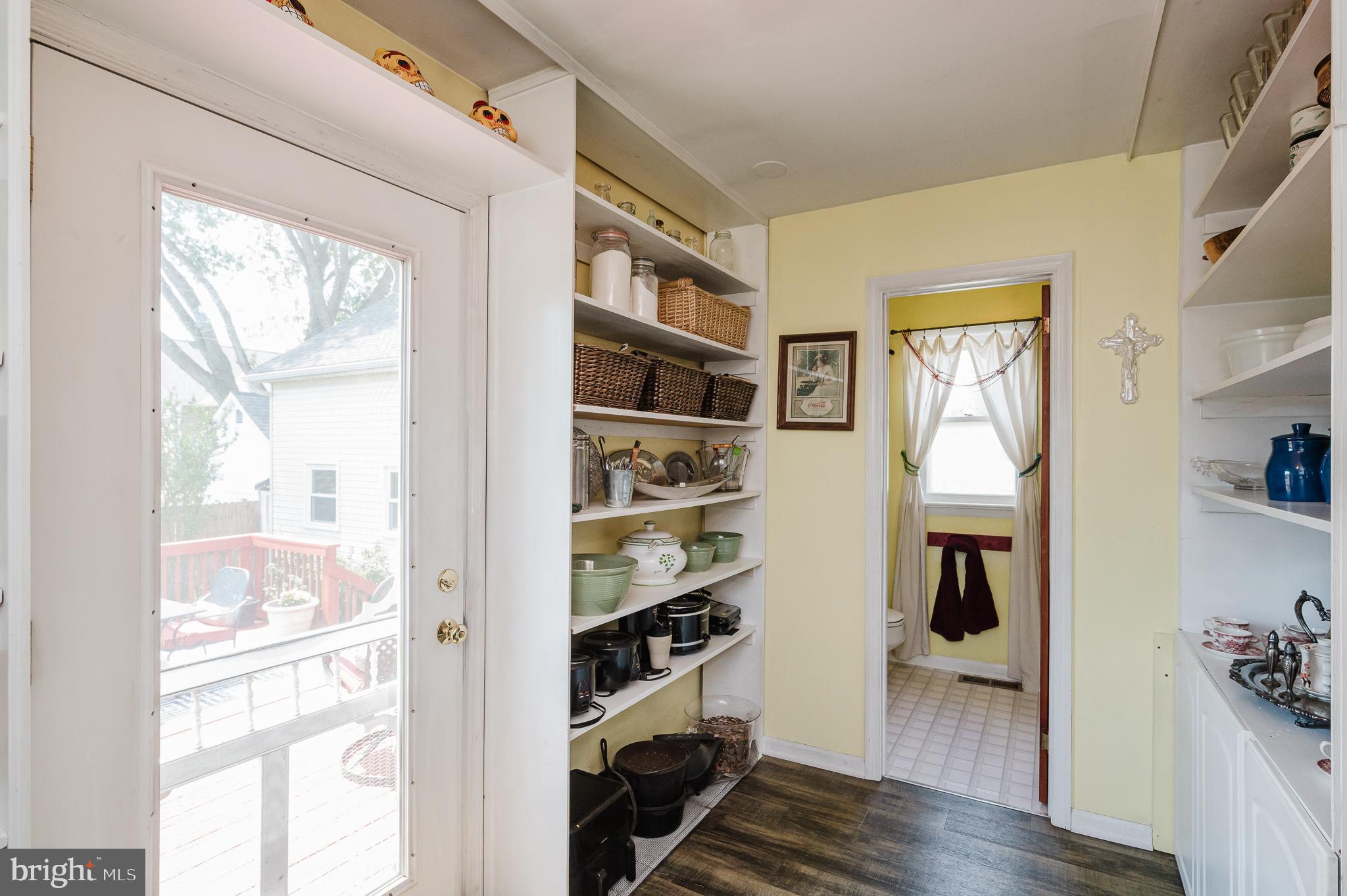 PERRYVILLE - Residential