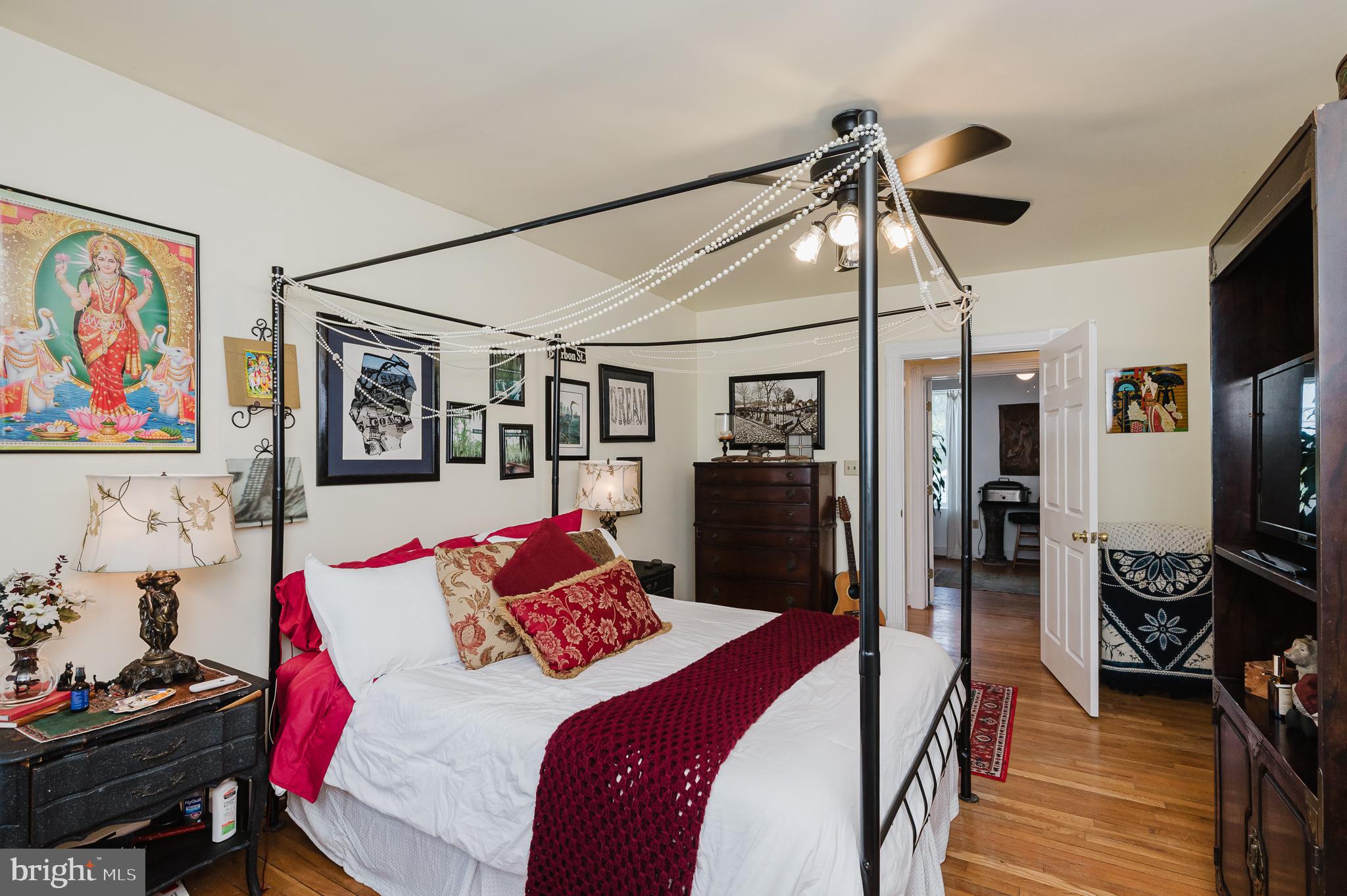 PERRYVILLE - Residential