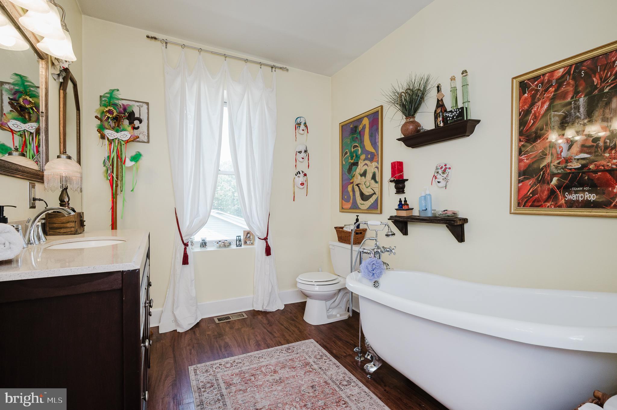 PERRYVILLE - Residential