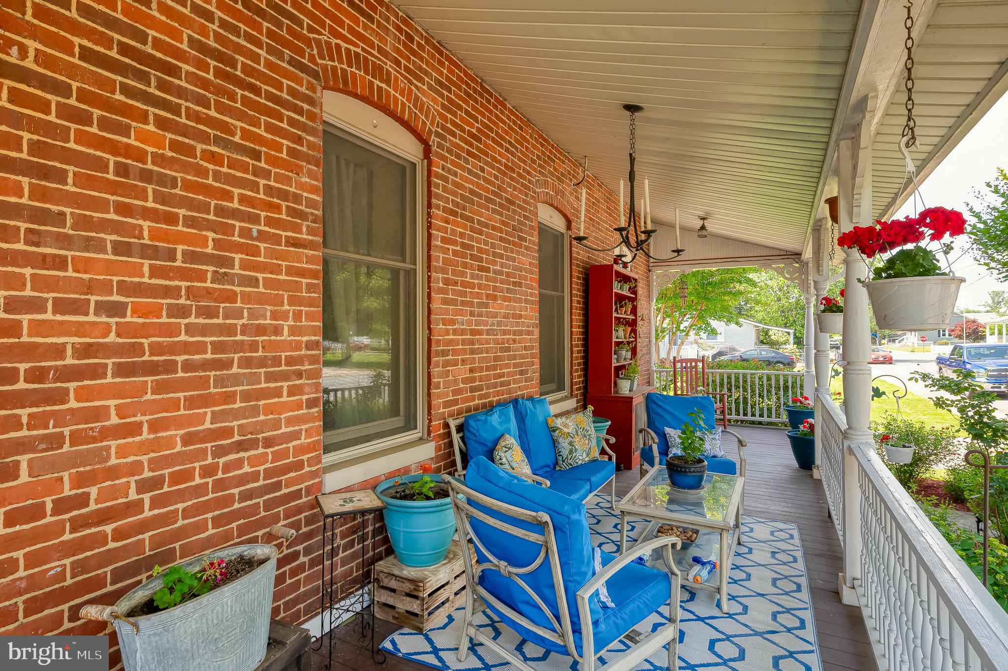 PERRYVILLE - Residential