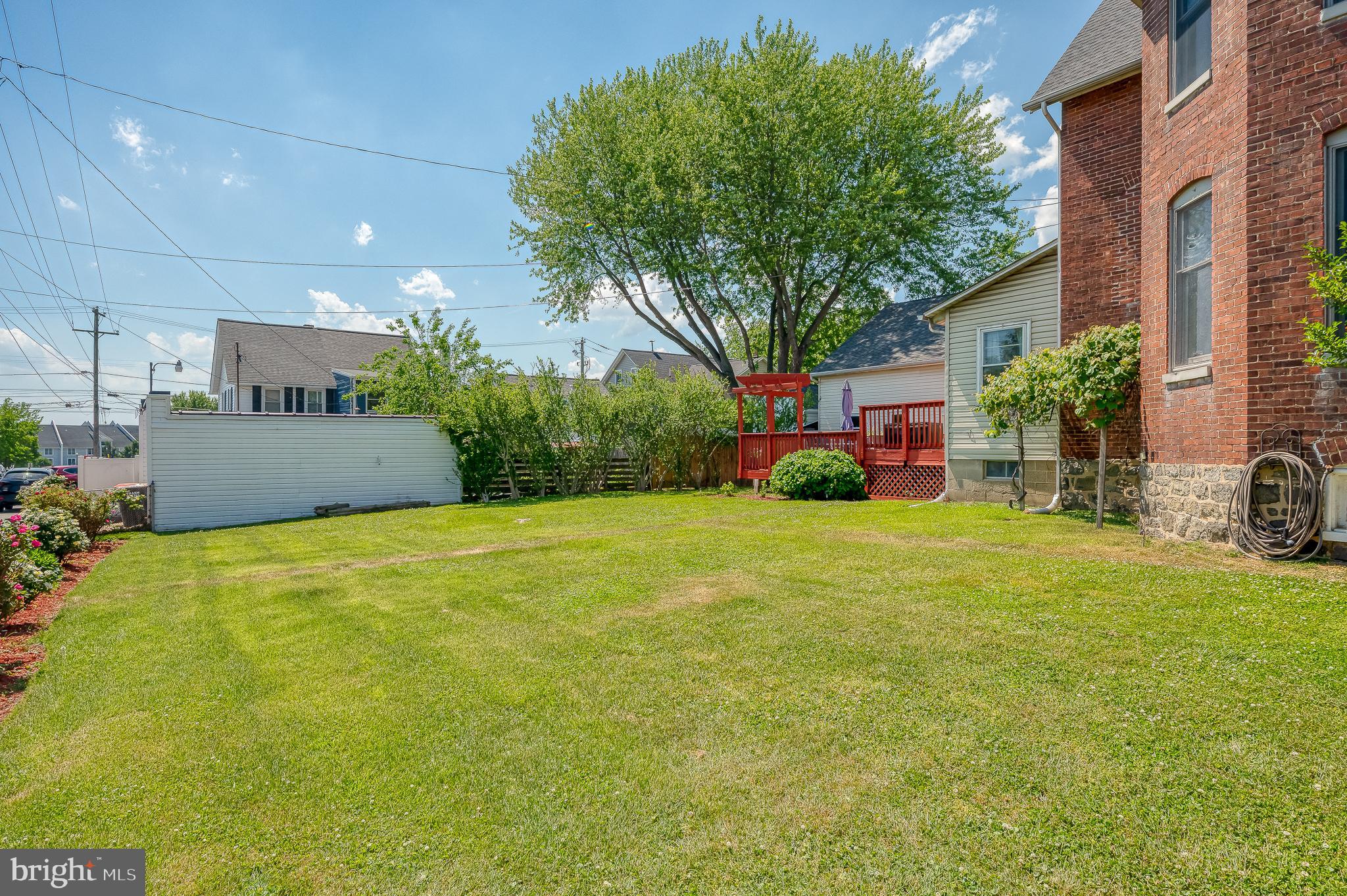 PERRYVILLE - Residential