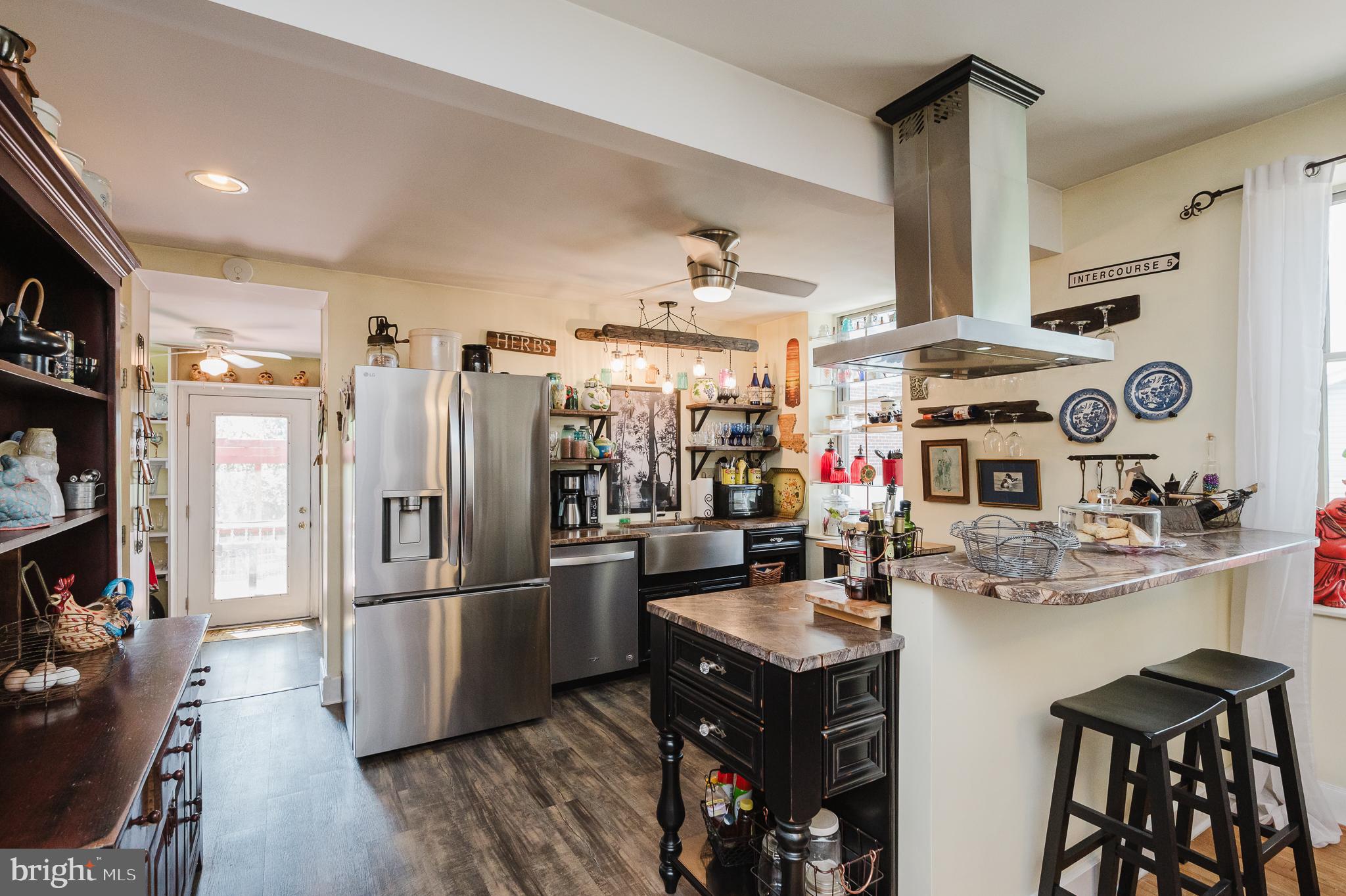 PERRYVILLE - Residential