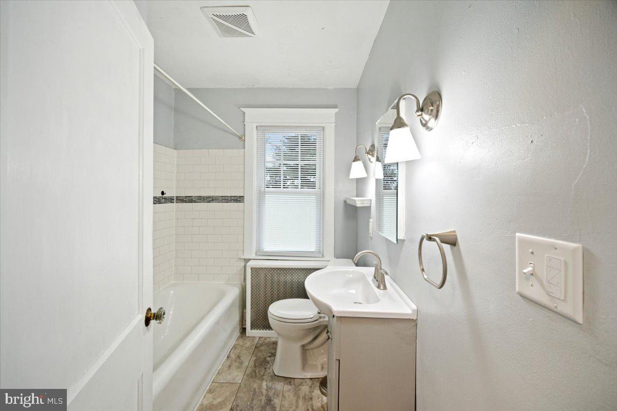 LLANERCH - Residential