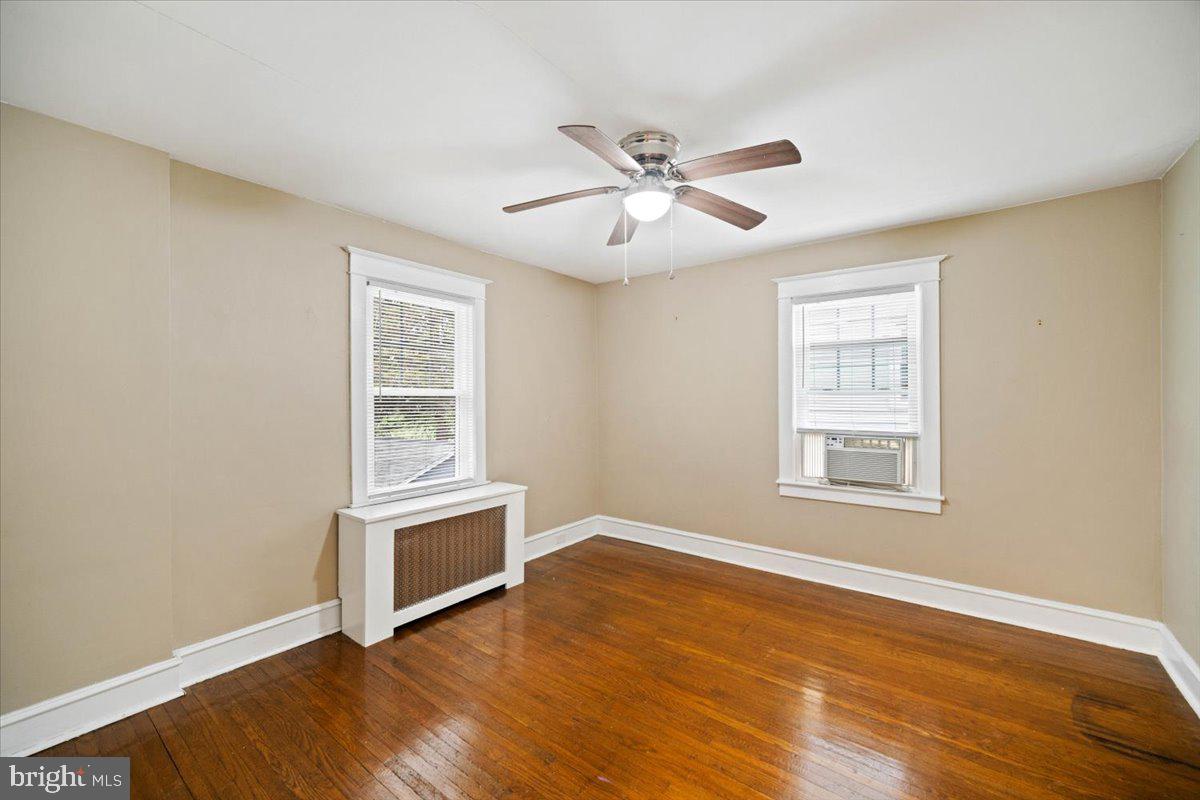 LLANERCH - Residential