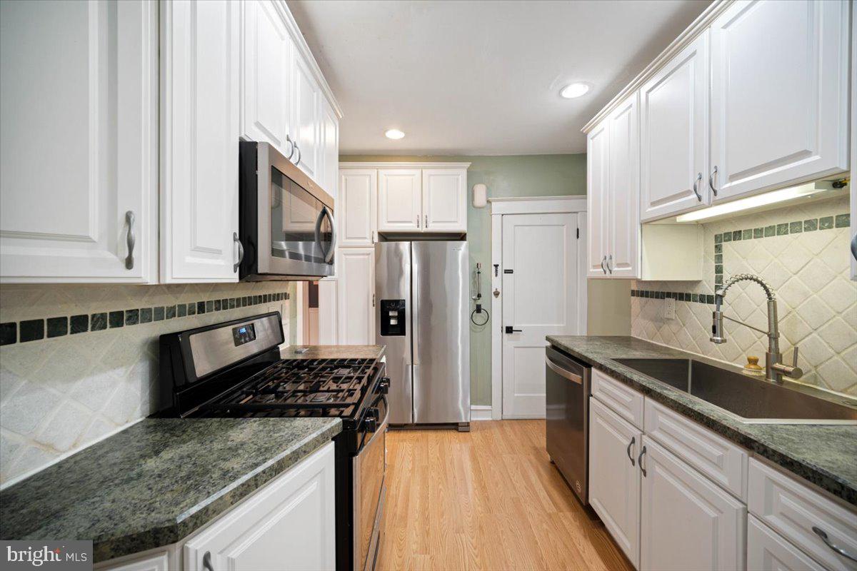 LLANERCH - Residential