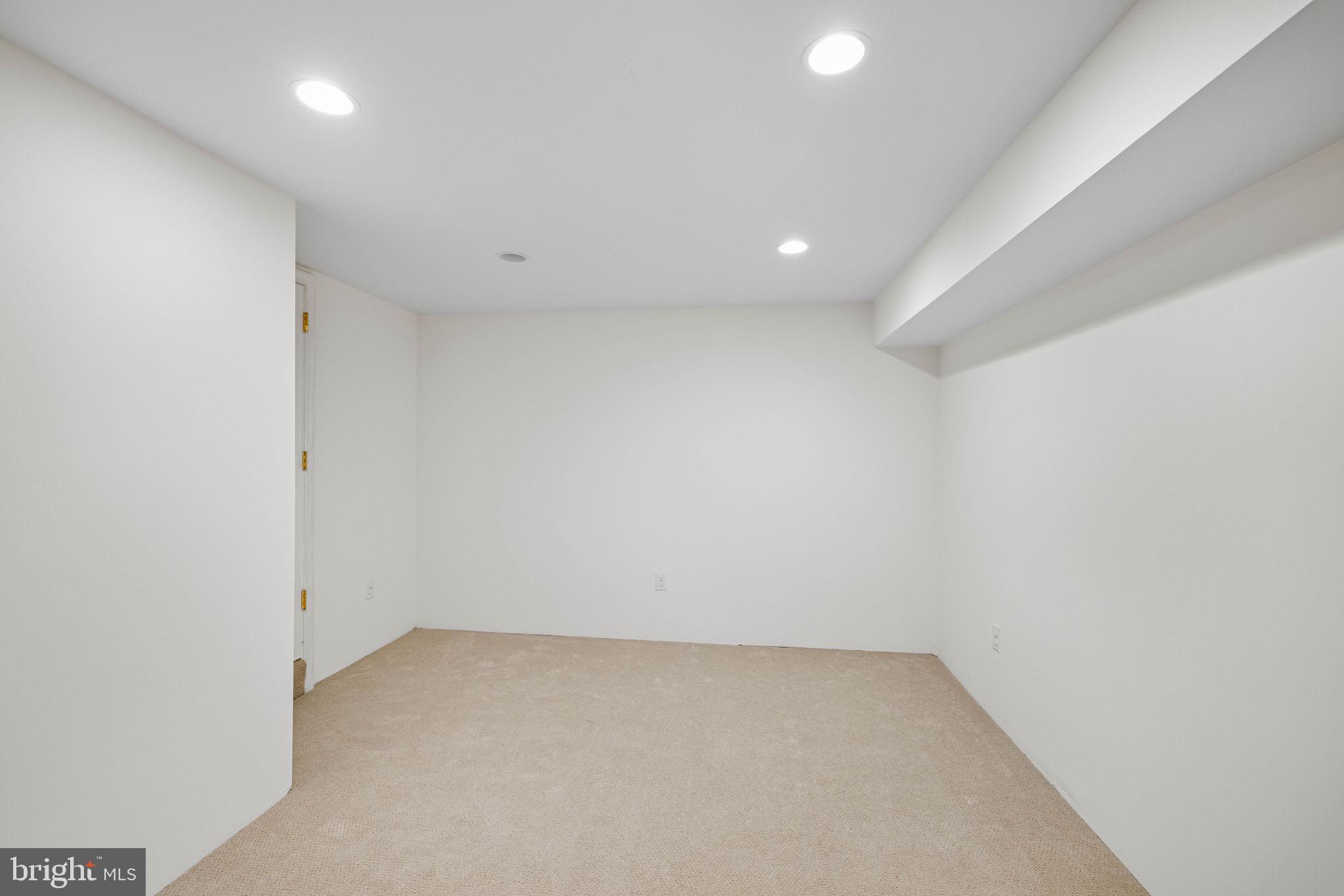 WESLEY HEIGHTS - Residential
