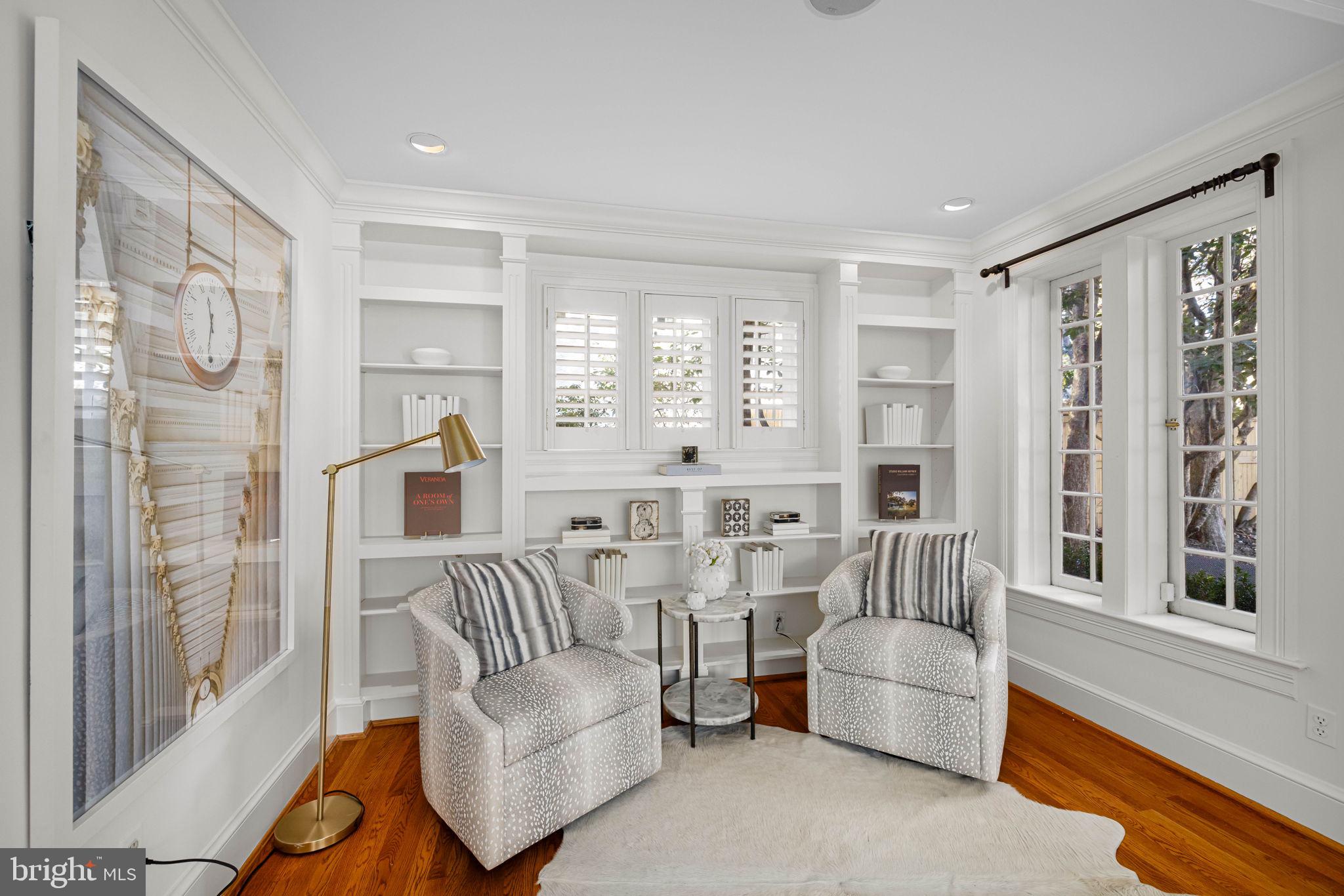 WESLEY HEIGHTS - Residential