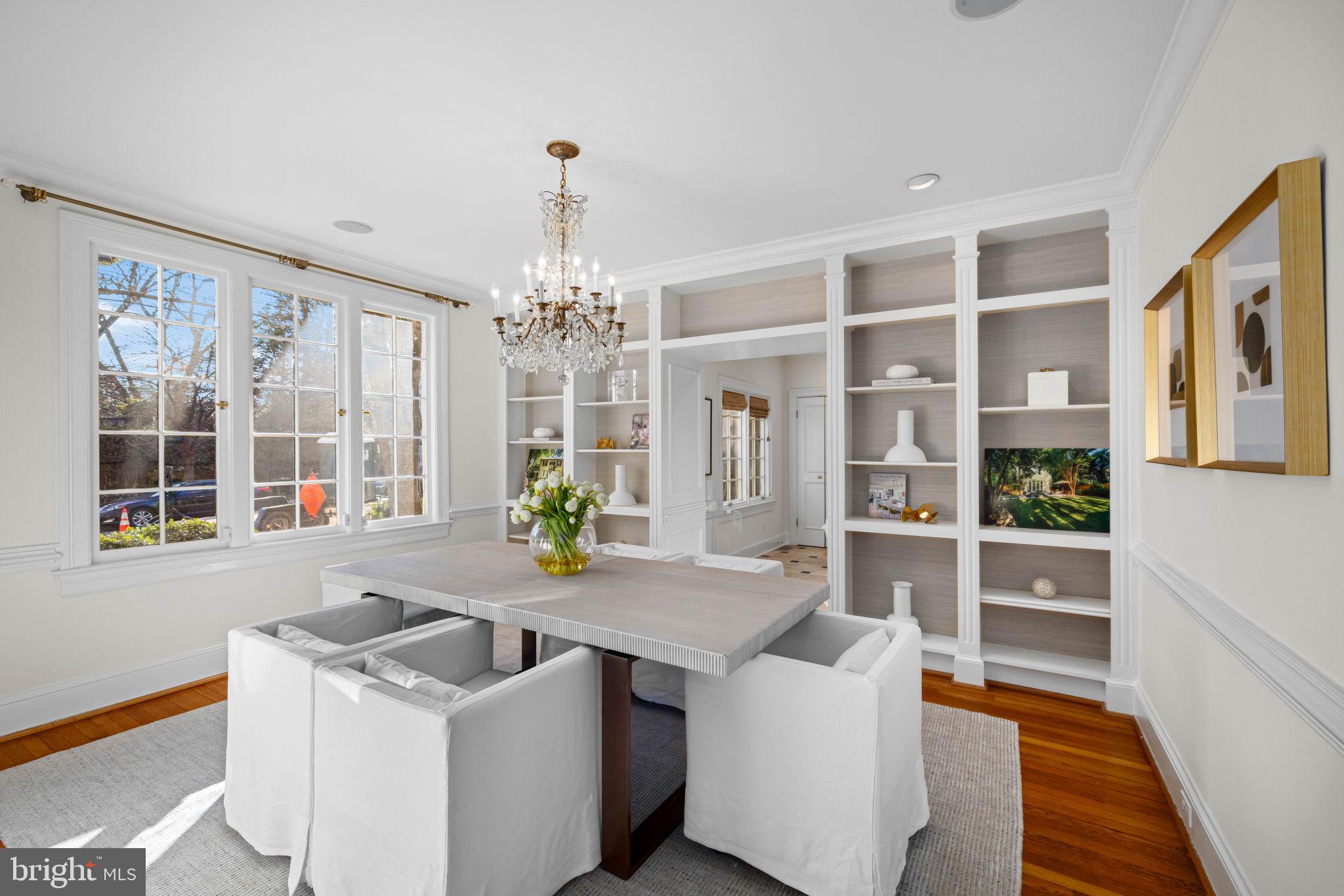 WESLEY HEIGHTS - Residential