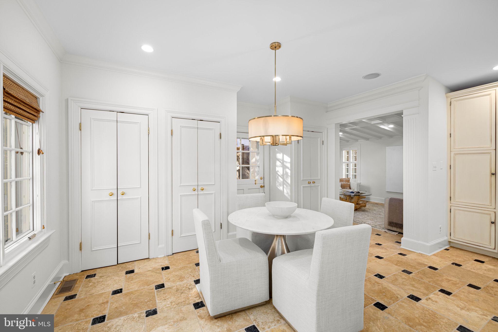 WESLEY HEIGHTS - Residential