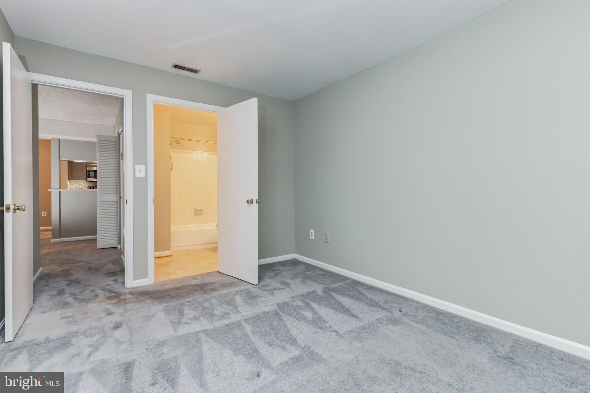 TIERS AT SILVER SPRING - Residential