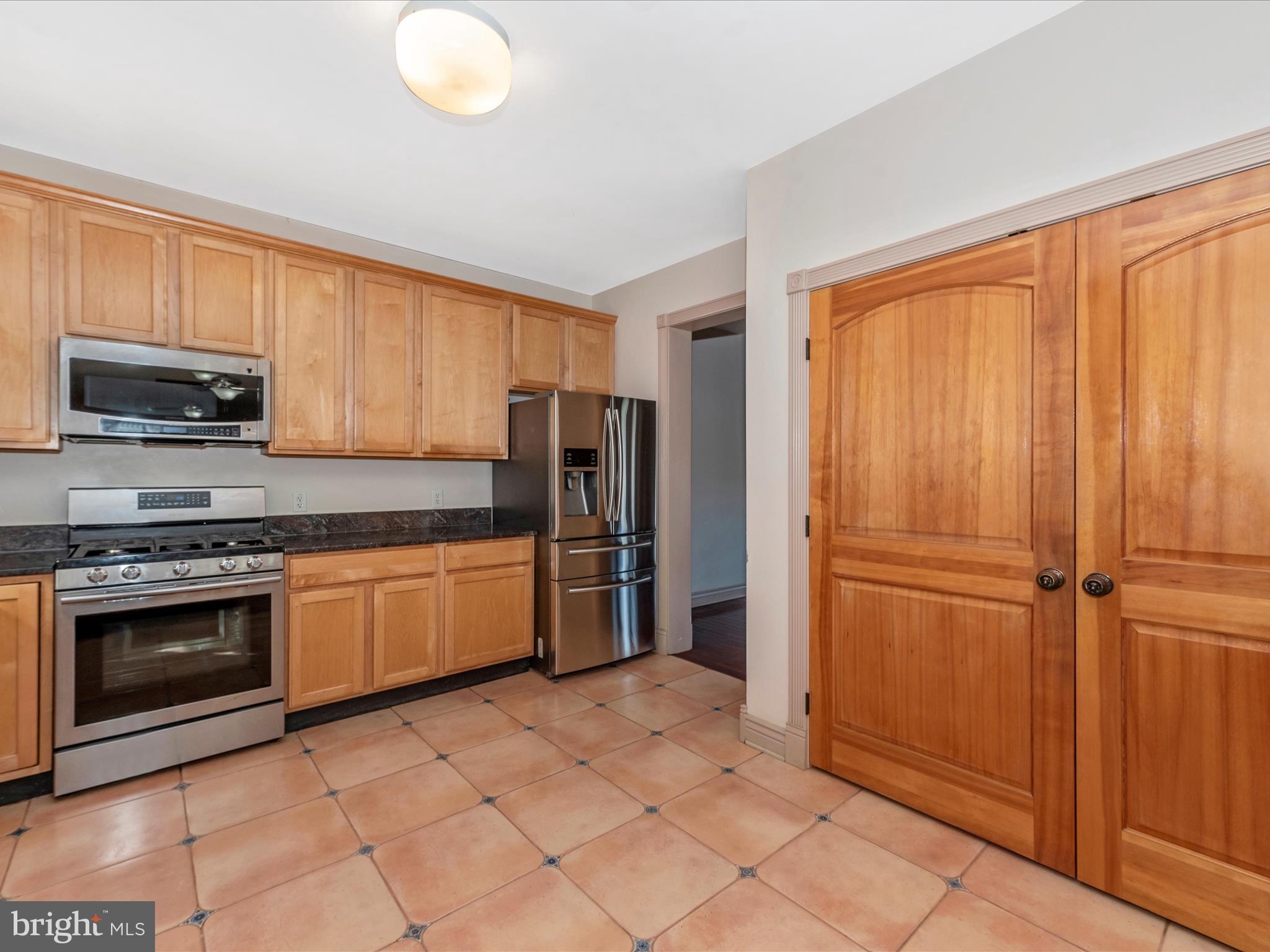 HELLIESEN - Residential