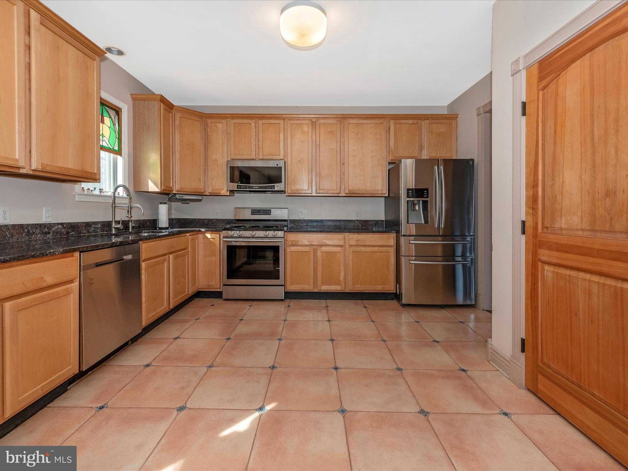 HELLIESEN - Residential