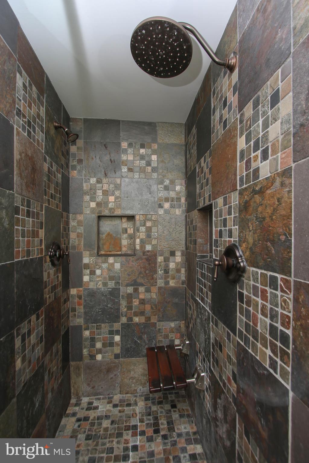 CABIN JOHN PARK - Residential