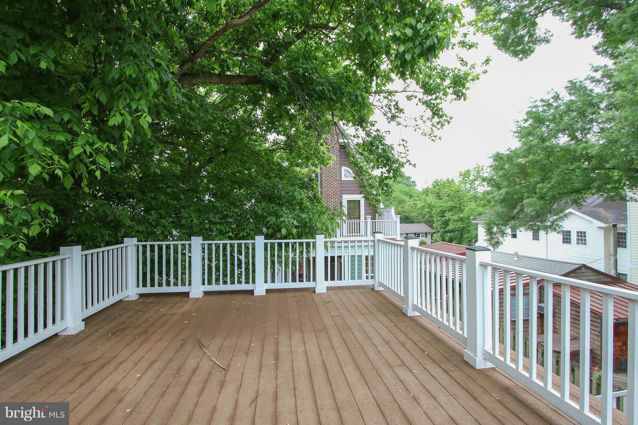 CABIN JOHN PARK - Residential