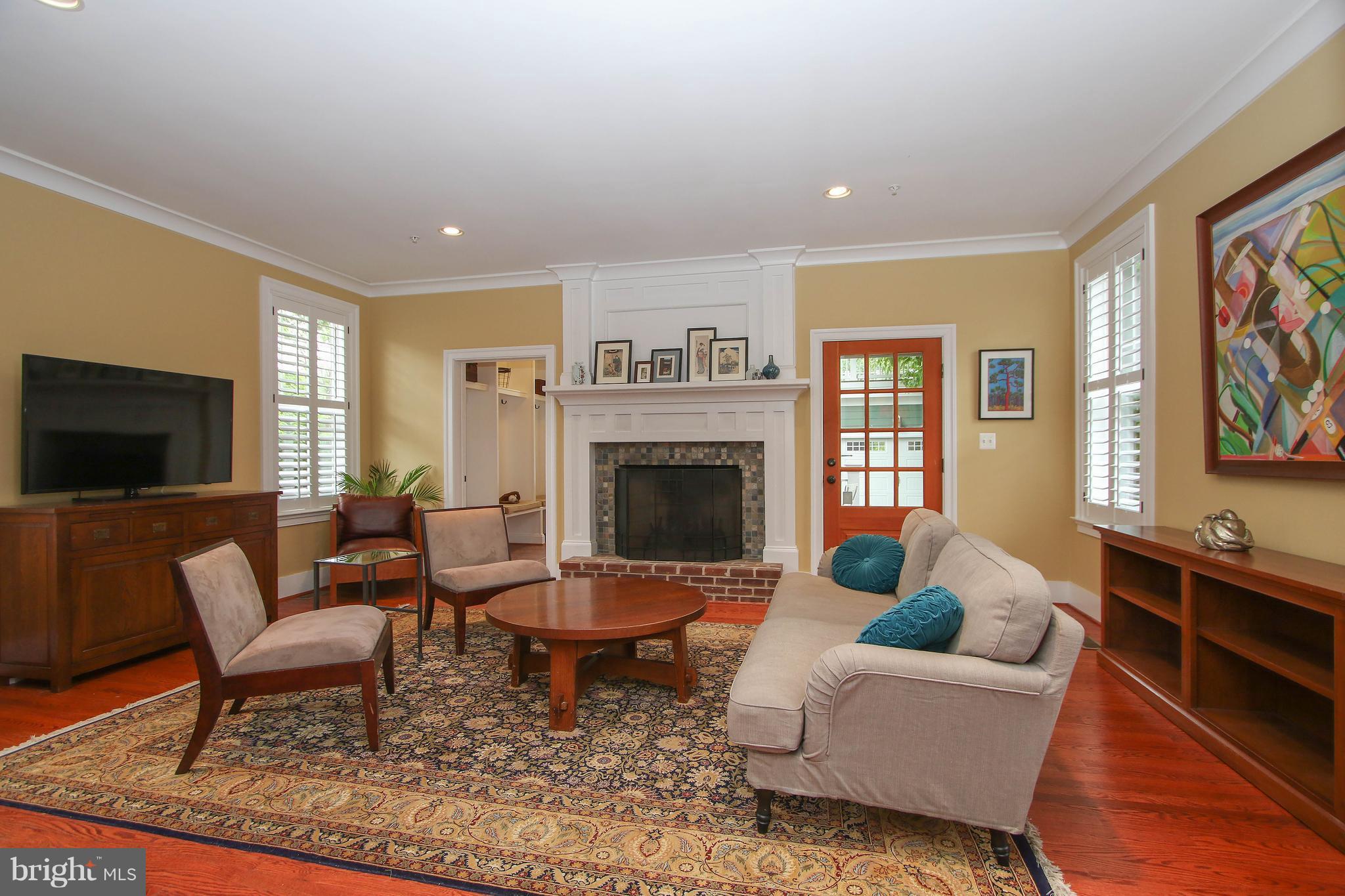 CABIN JOHN PARK - Residential