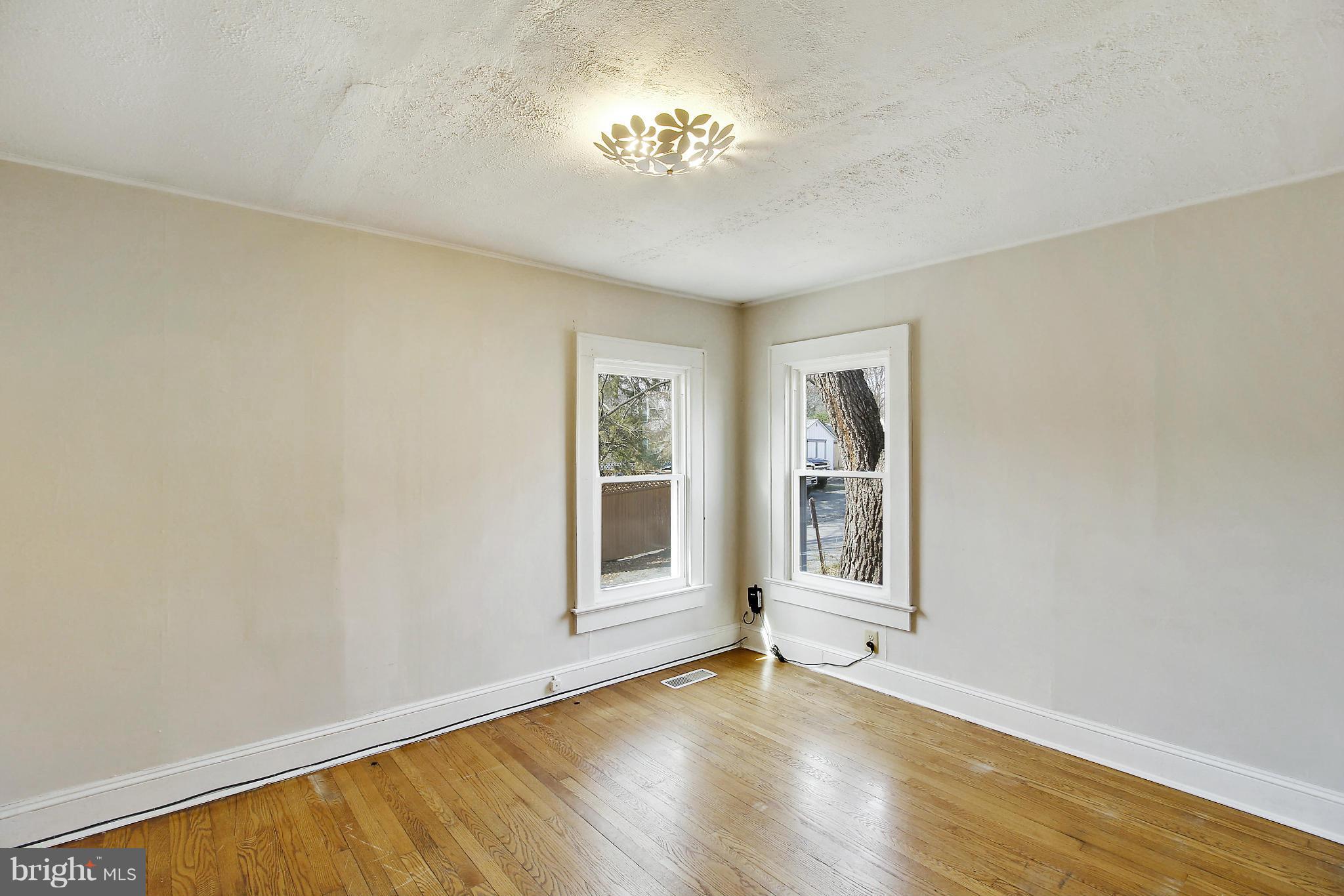 TAKOMA PARK - Residential