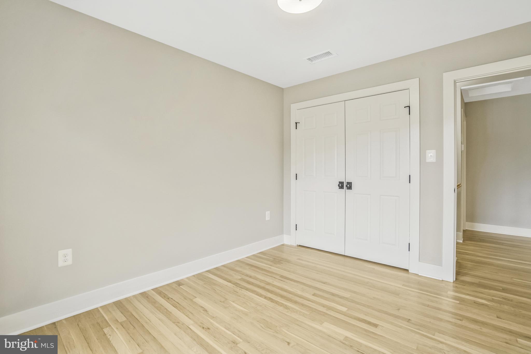 CHAPEL HILL - Residential