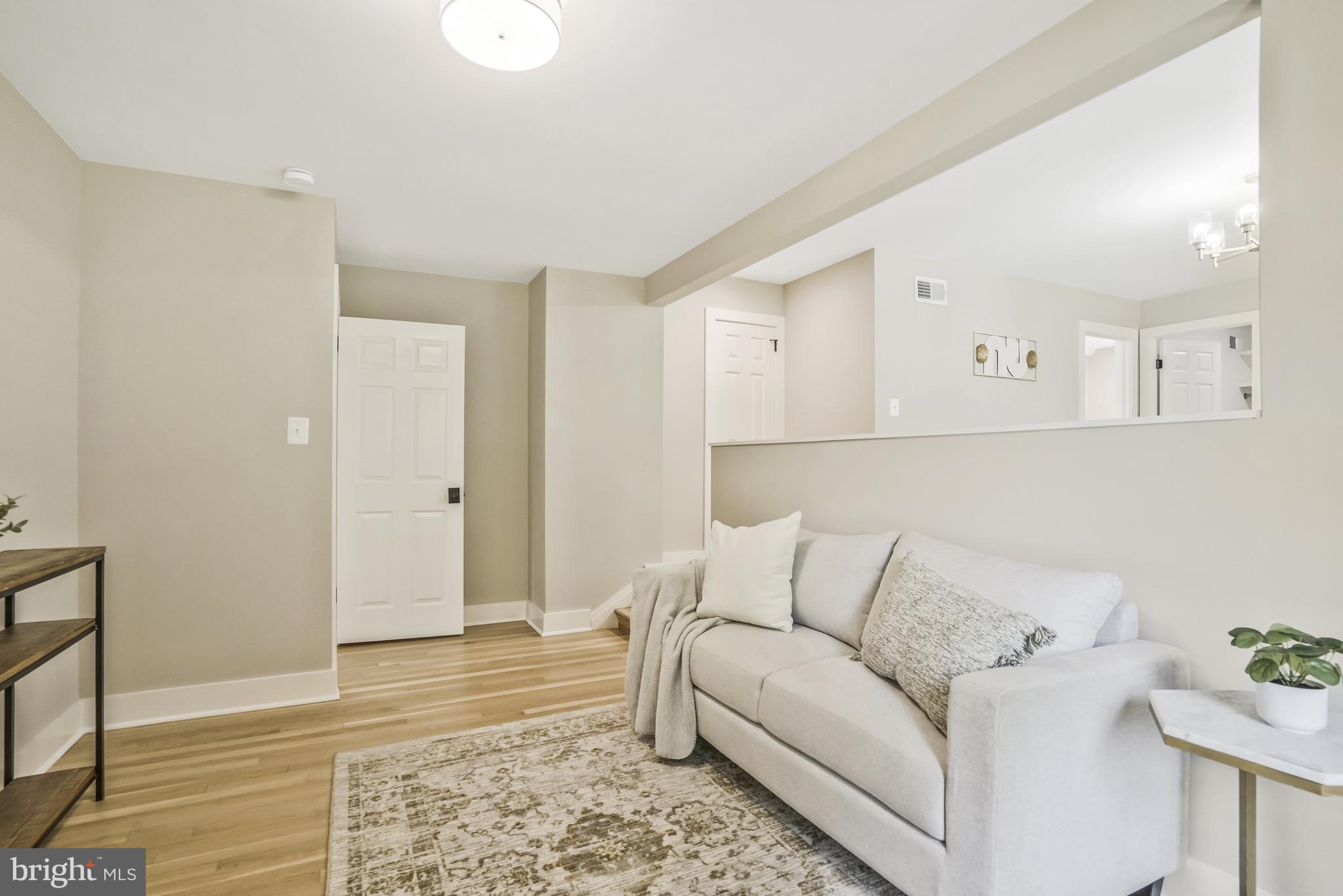 CHAPEL HILL - Residential