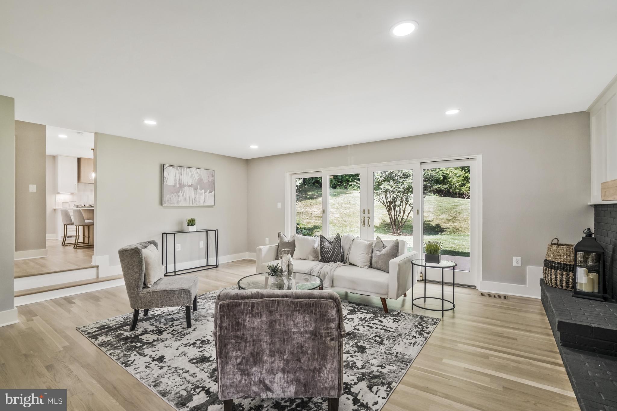 CHAPEL HILL - Residential