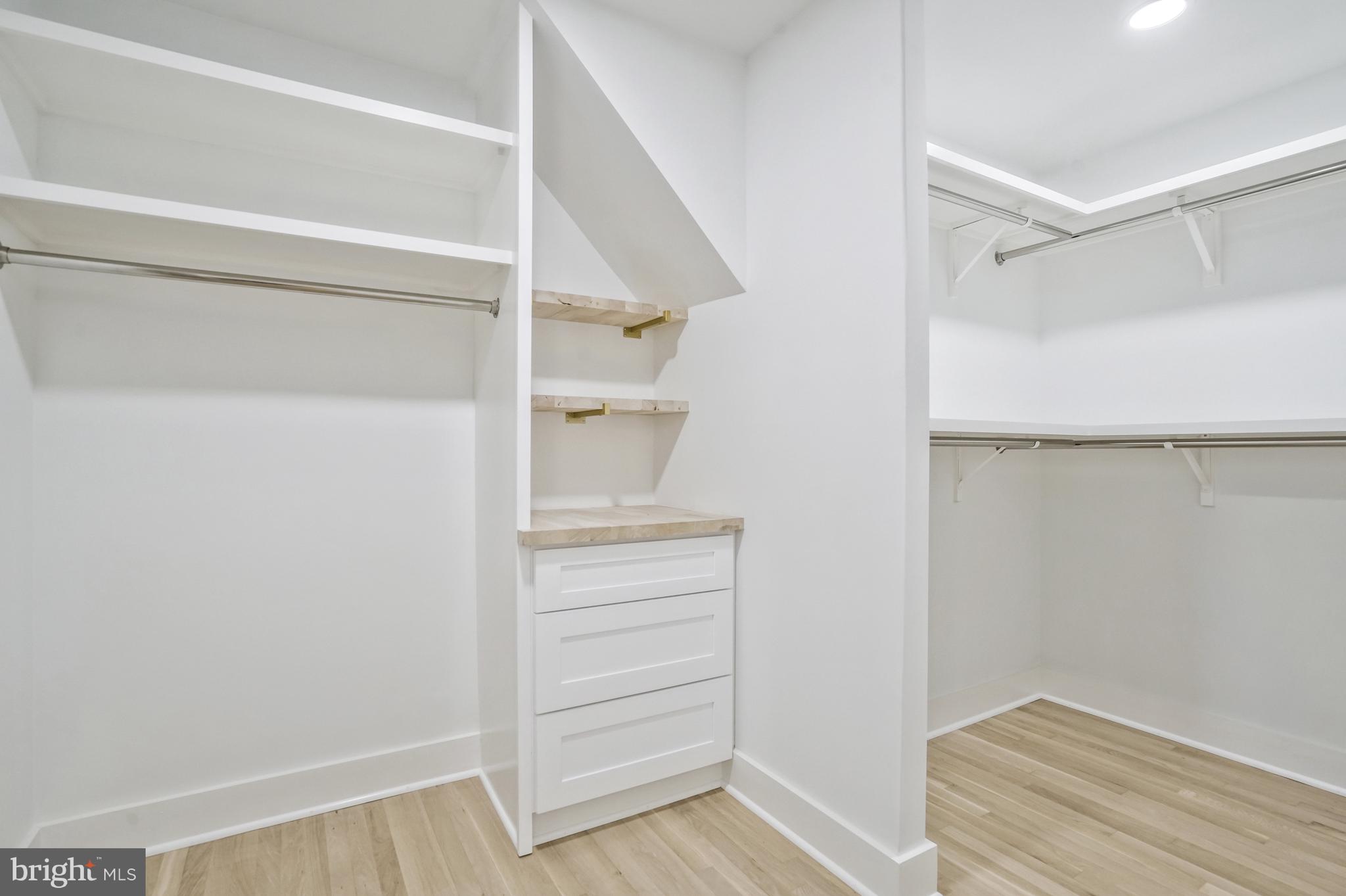 CHAPEL HILL - Residential