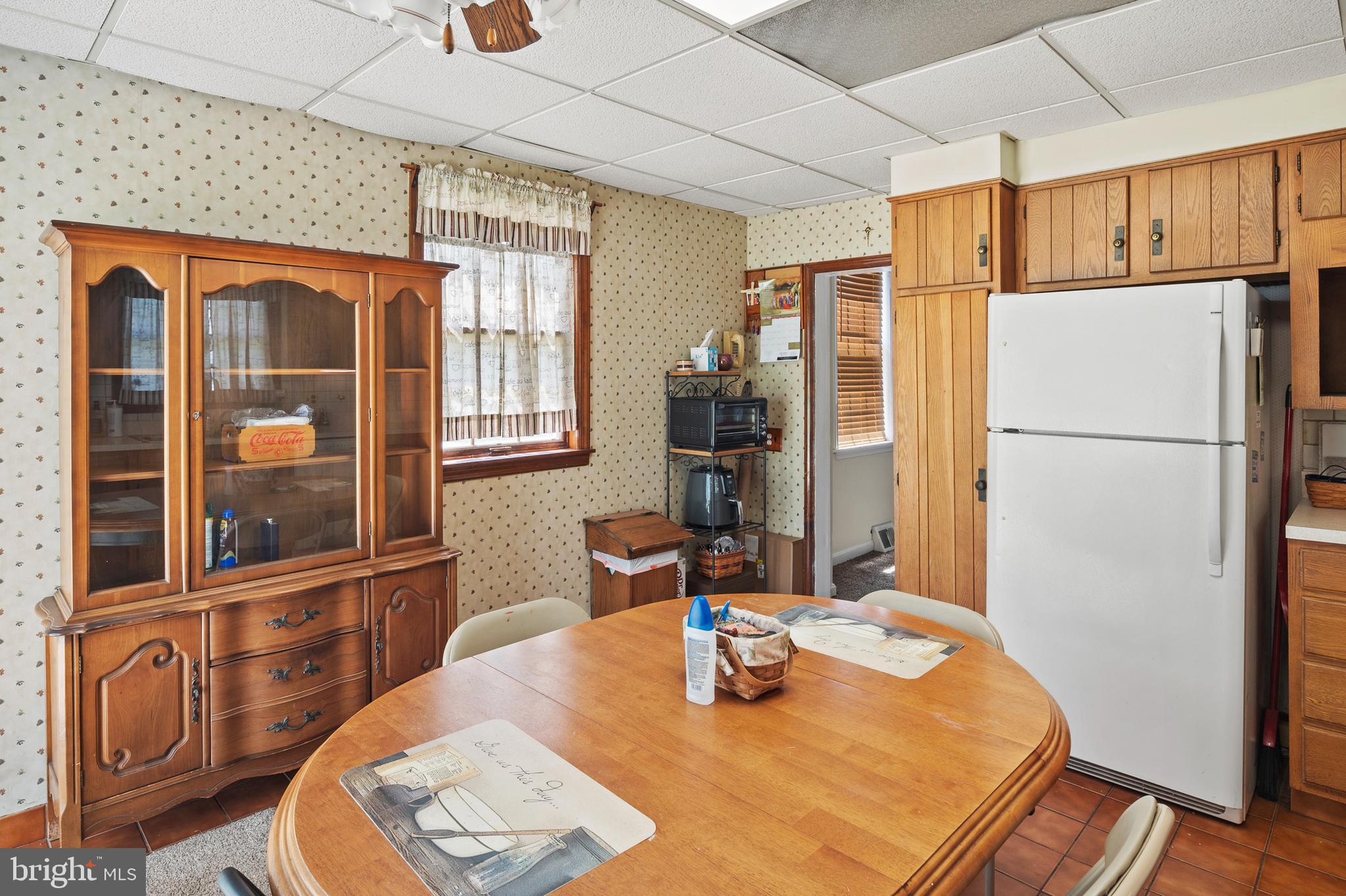 HILLSIDE - Residential