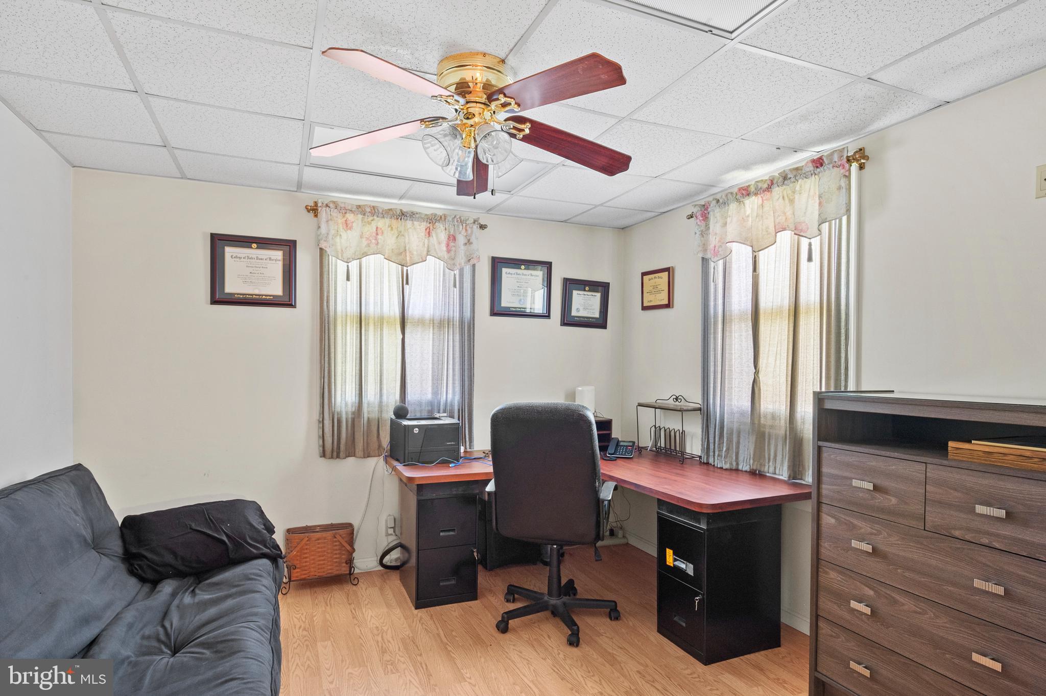 HILLSIDE - Residential