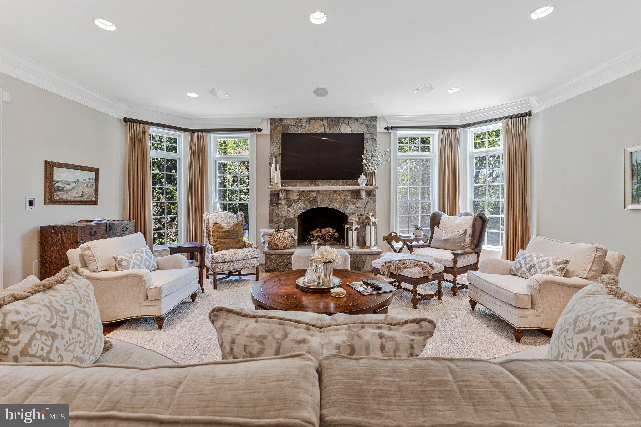PARKVIEW HILLS - Residential