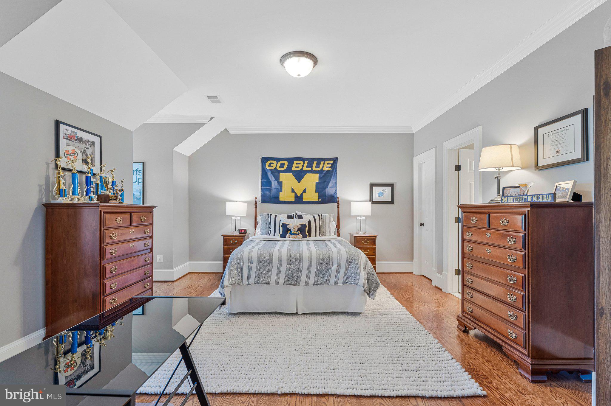 PARKVIEW HILLS - Residential
