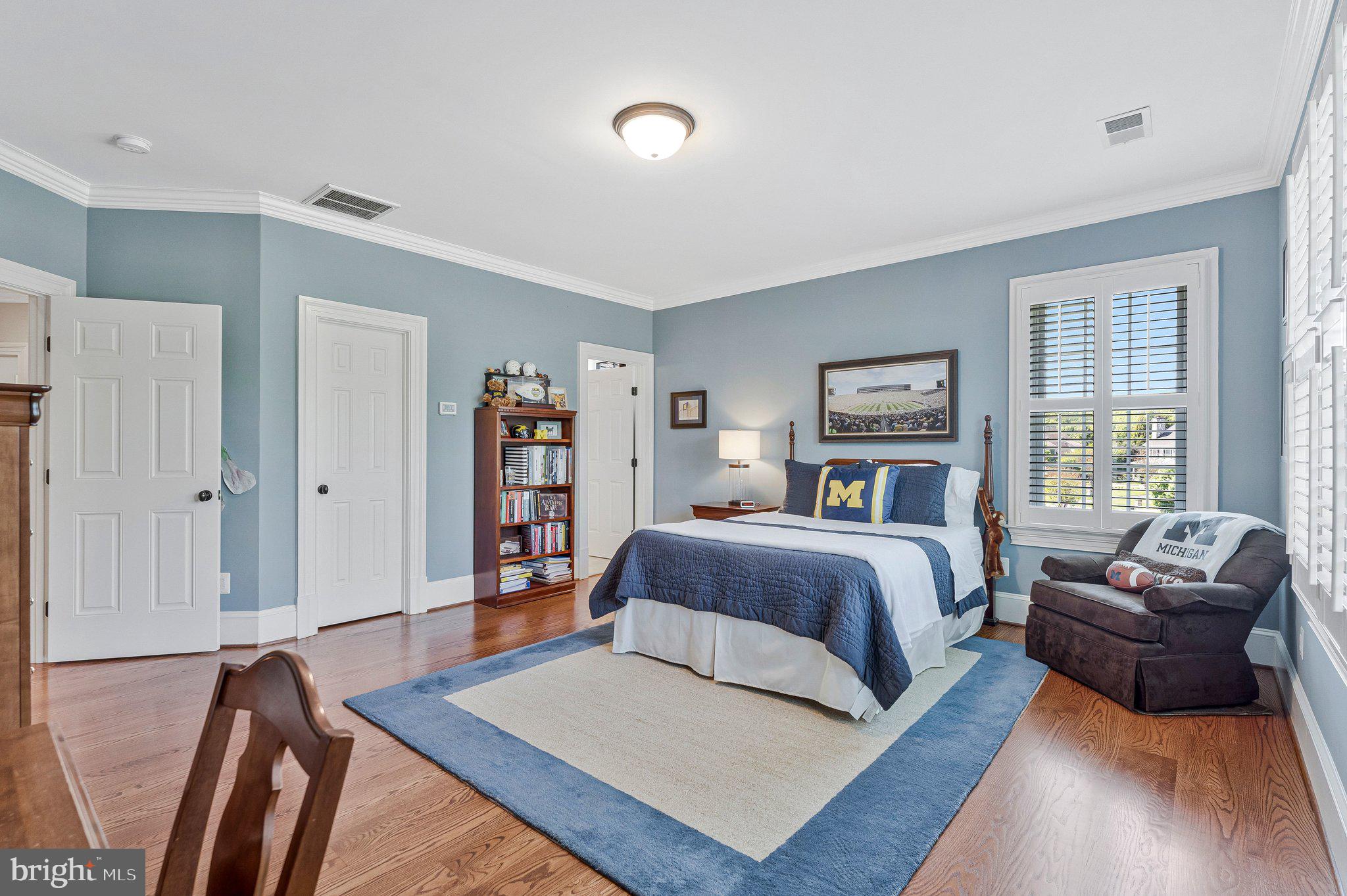 PARKVIEW HILLS - Residential