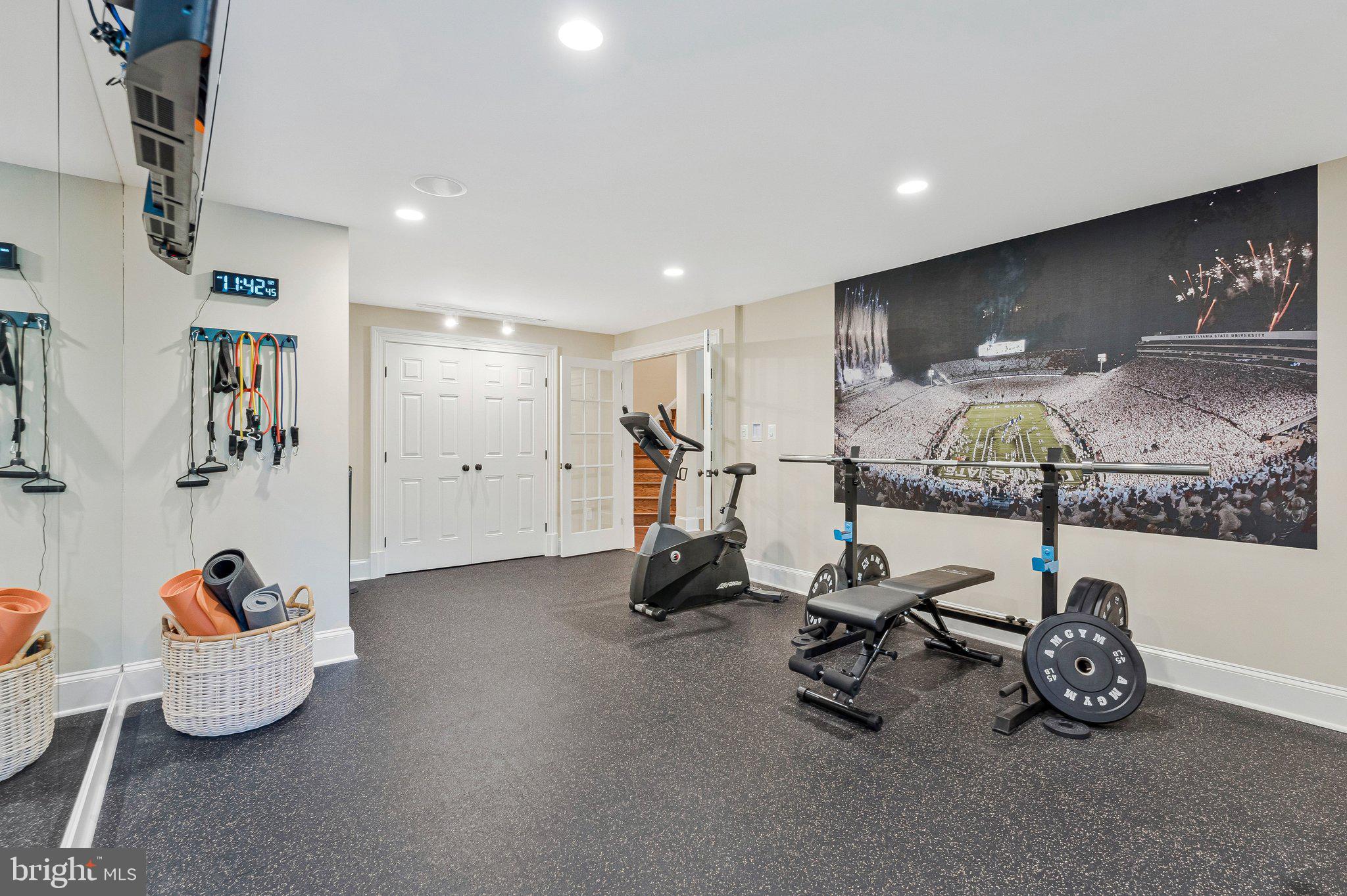 PARKVIEW HILLS - Residential
