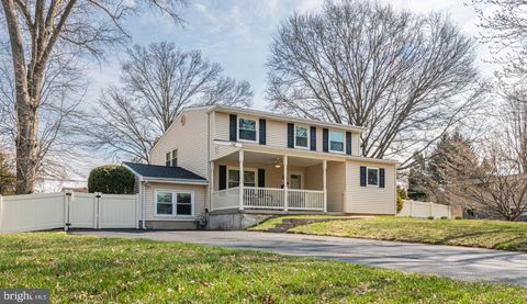 1649 THAYER DRIVE BLUE BELL PA 19422