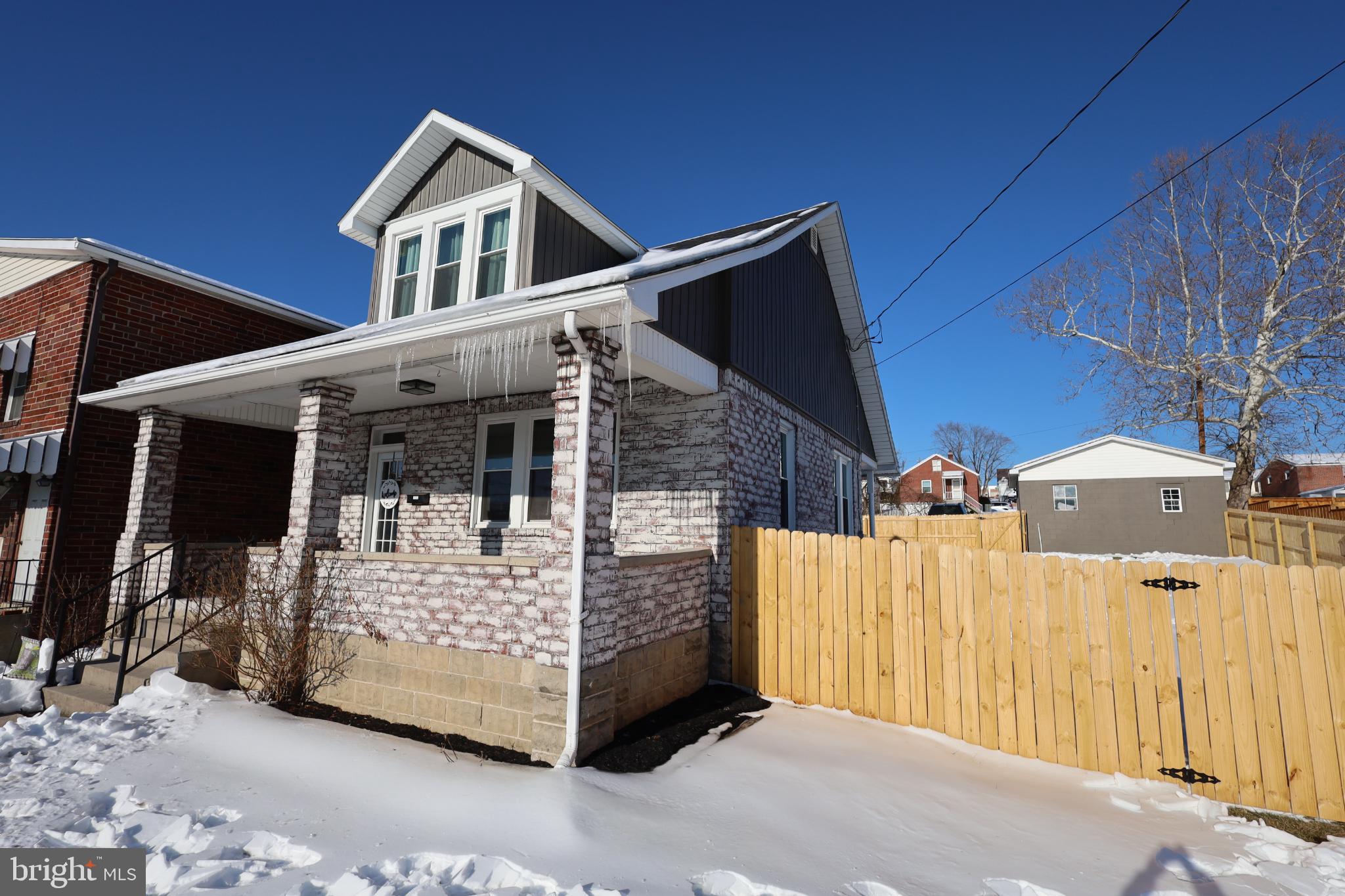 SOUTH END - Residential