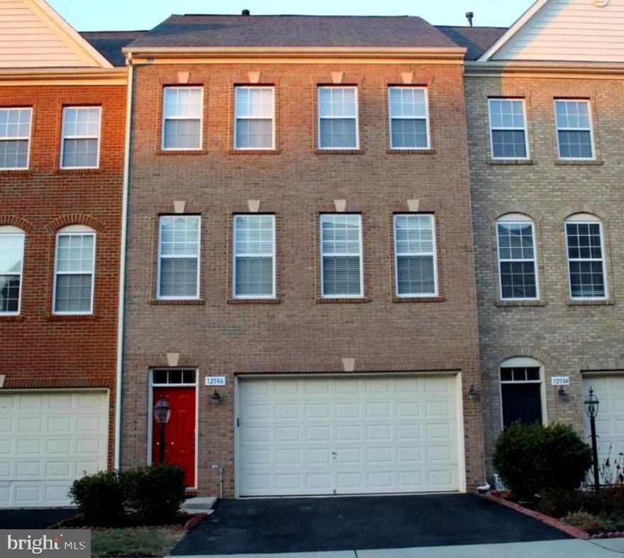 Experience the perfect blend of scenic waterfront living and unparalleled commuter convenience in this stunning 3-bed, 3.5-bath townhome featuring a large eat-in kitchen, a sanctuary master suite with a massive walk-in closet and ensuite bathroom w/ a soaking tub and walk-in shower, a double car garage and large deck overlooking the Lake and effortless access to Routes 29, 66, Wegman's, and Costco.