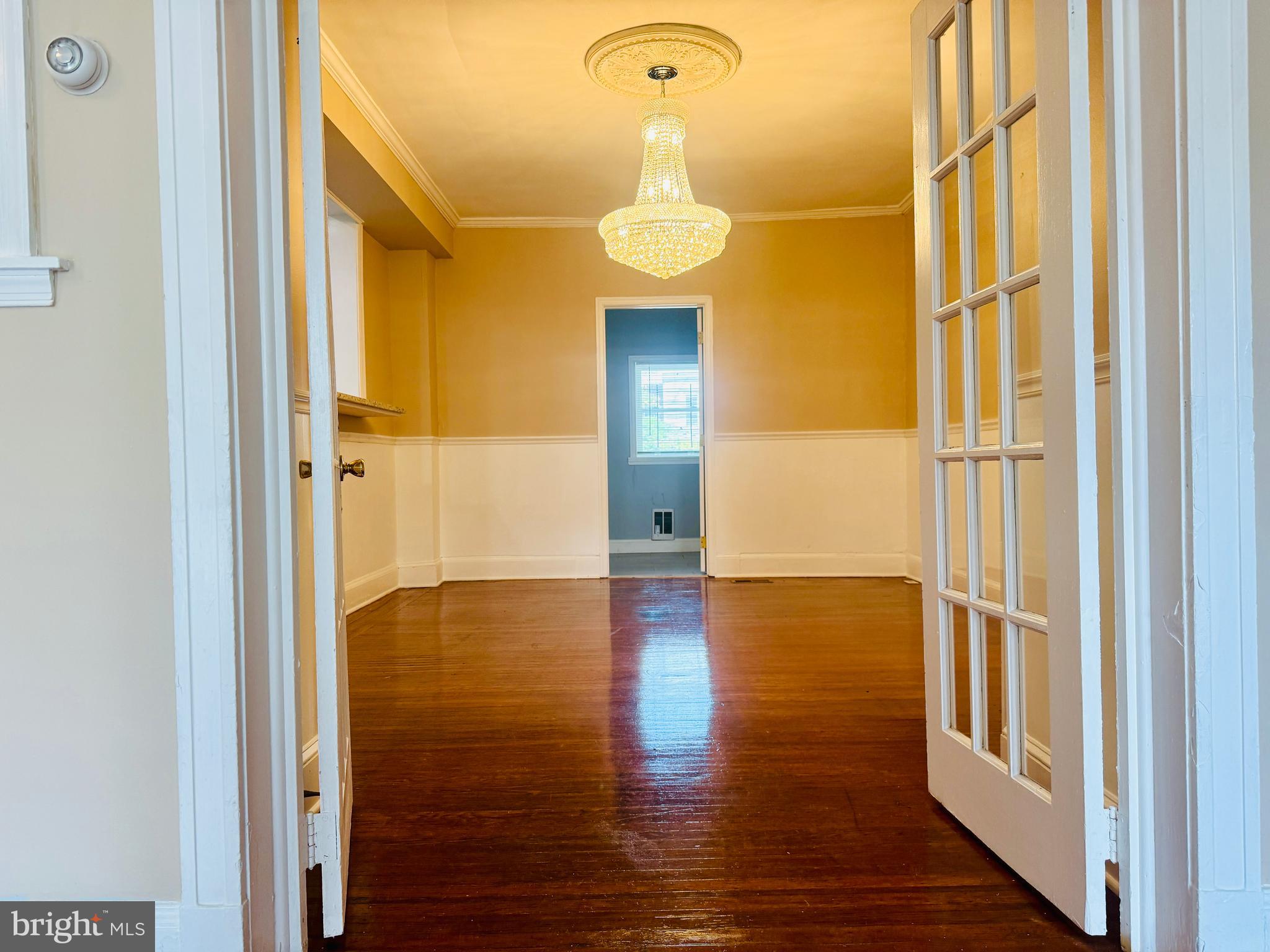 WAVERLY - Residential Lease