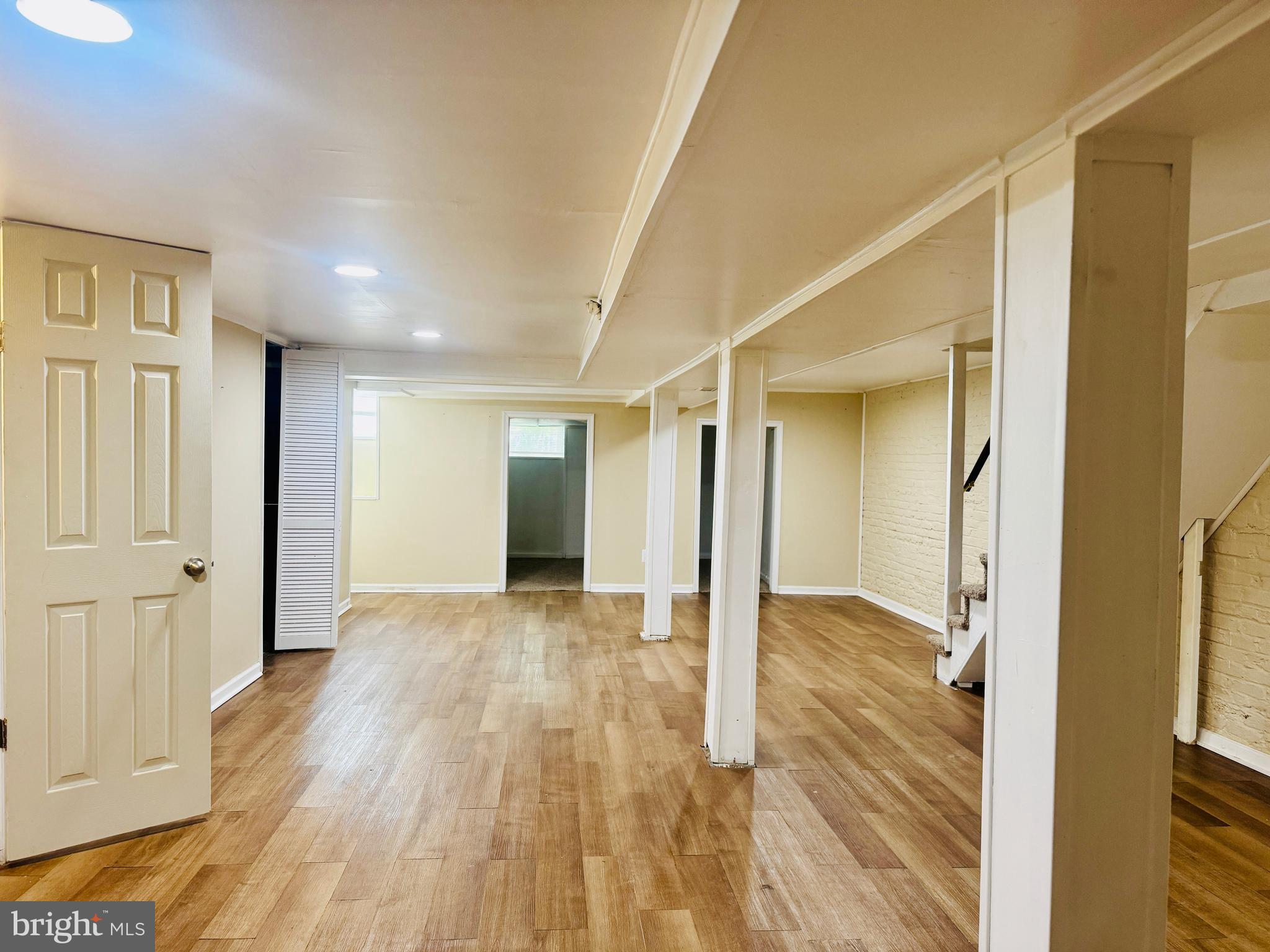 WAVERLY - Residential Lease