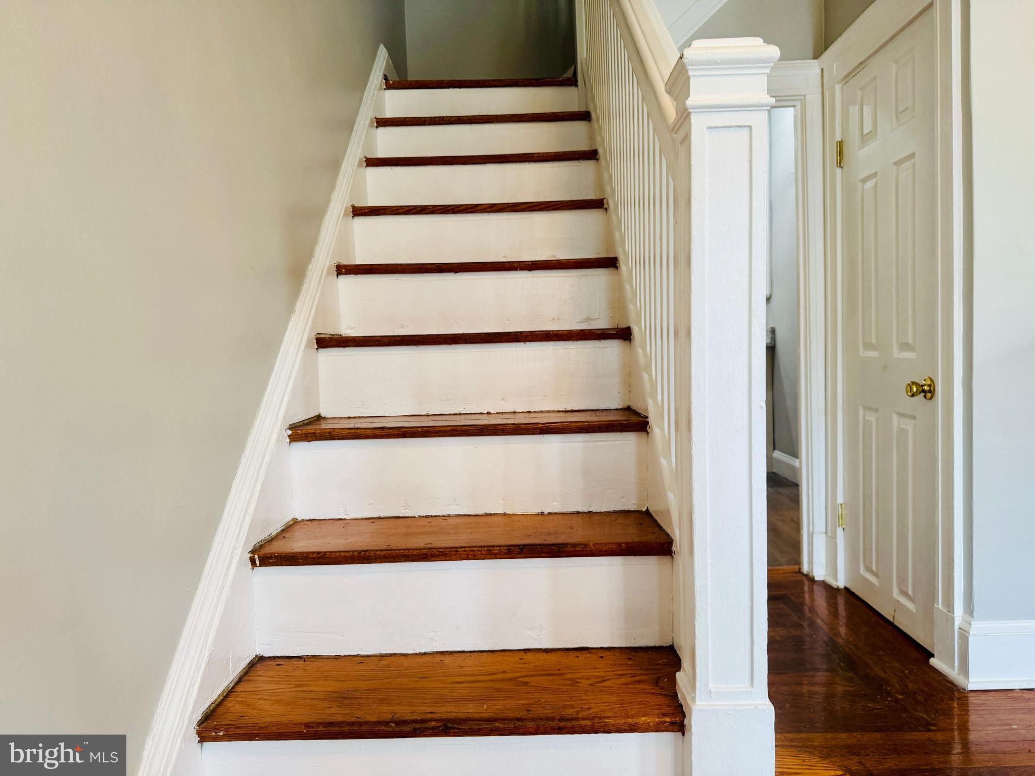 WAVERLY - Residential Lease